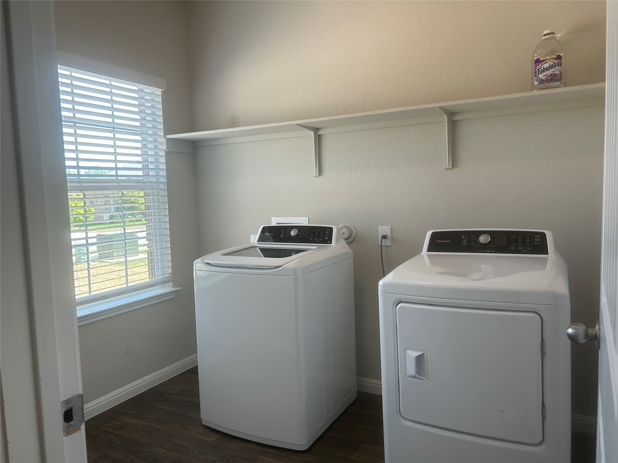 main property photo 12