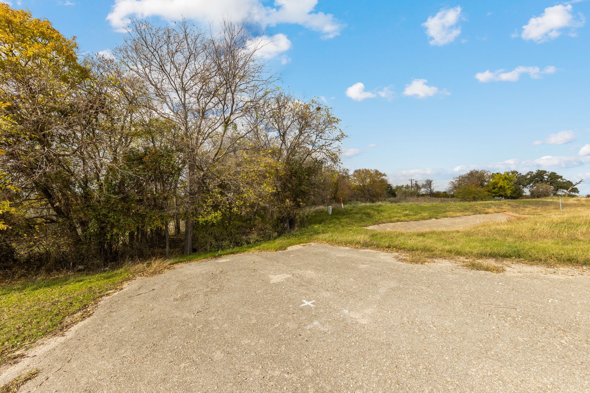 main property photo 11