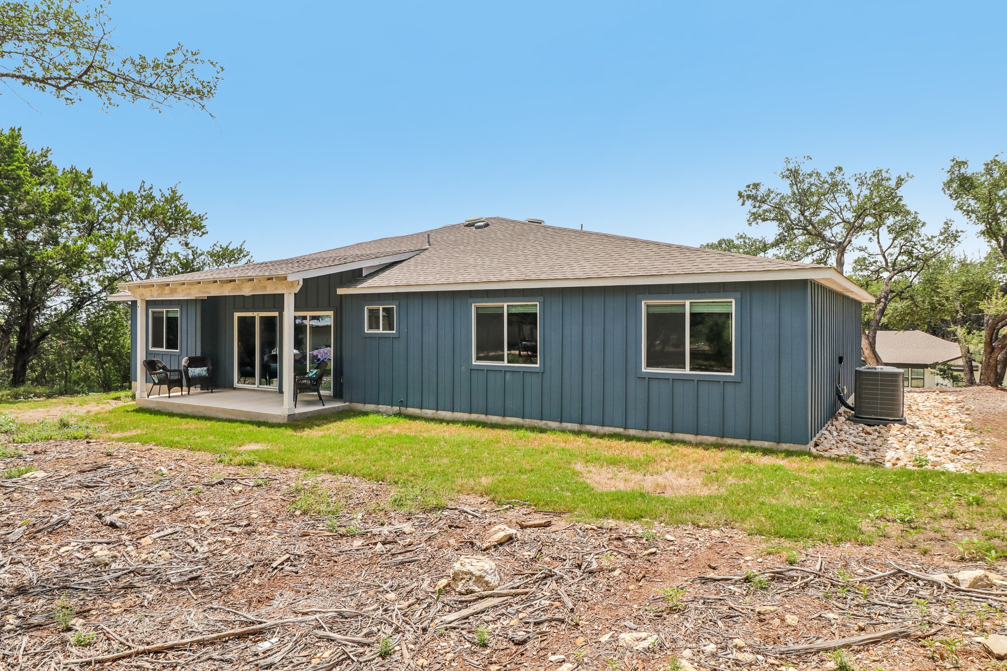 main property photo 35