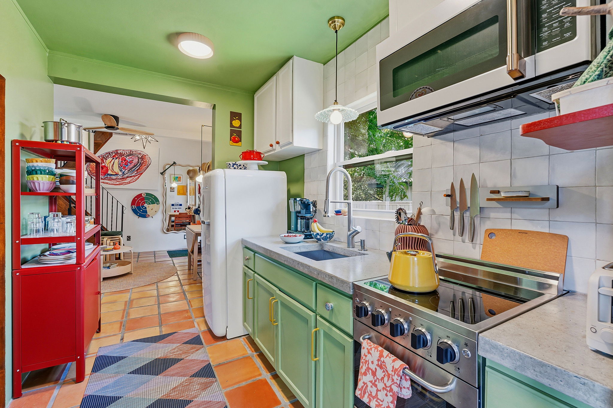 main property photo 11