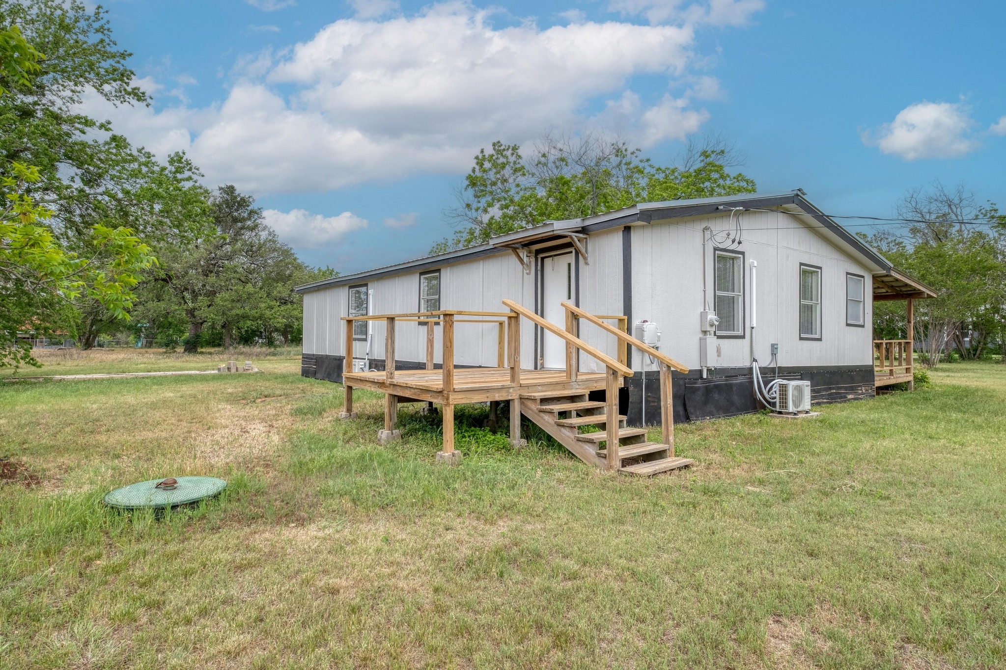 main property photo 21
