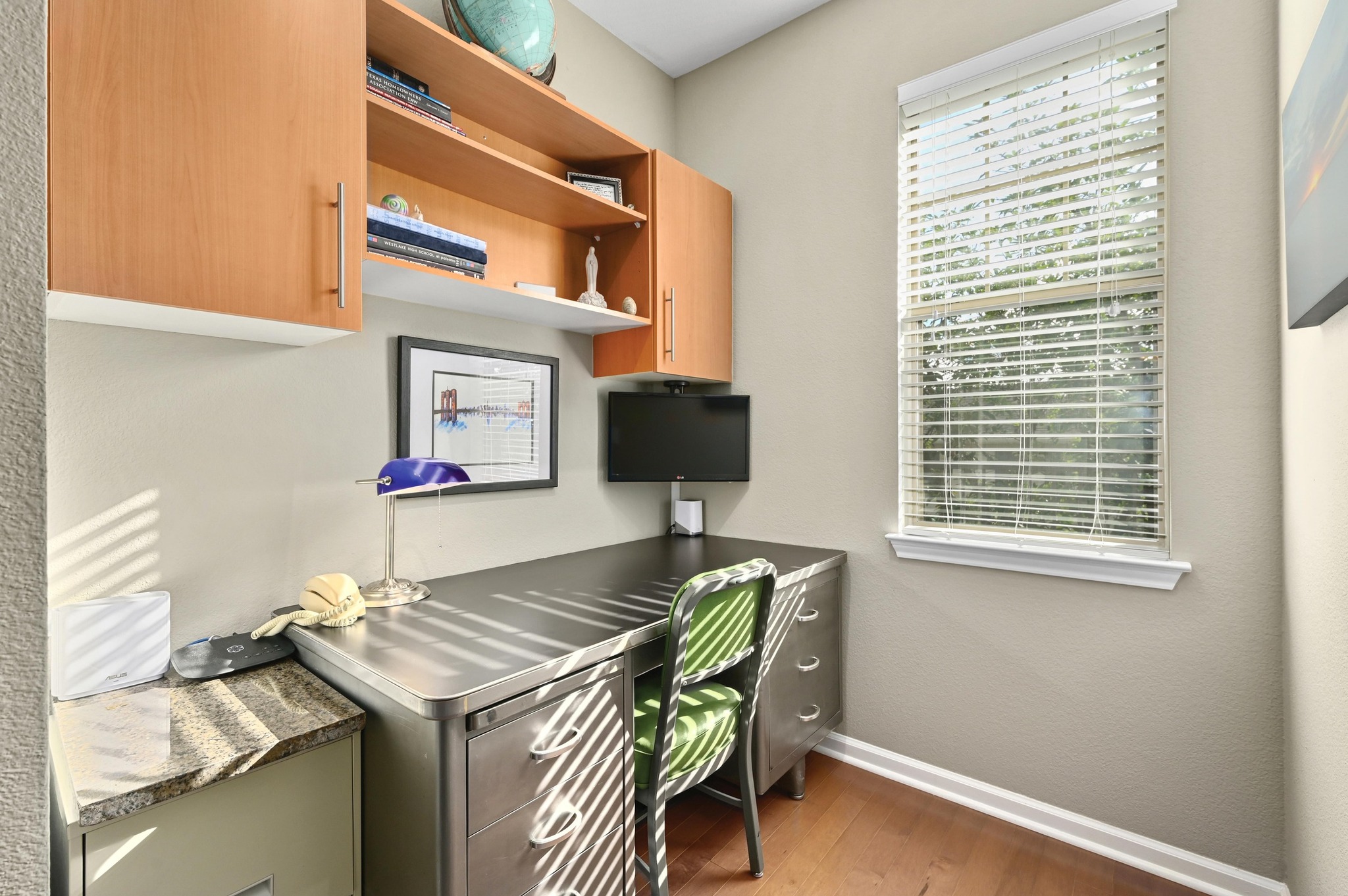 main property photo 14