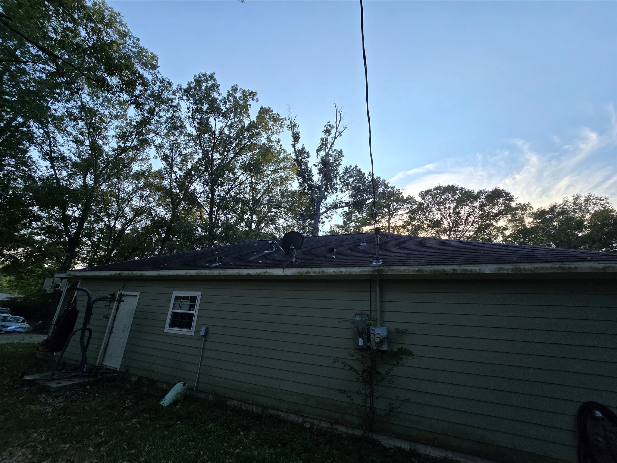 main property photo 14