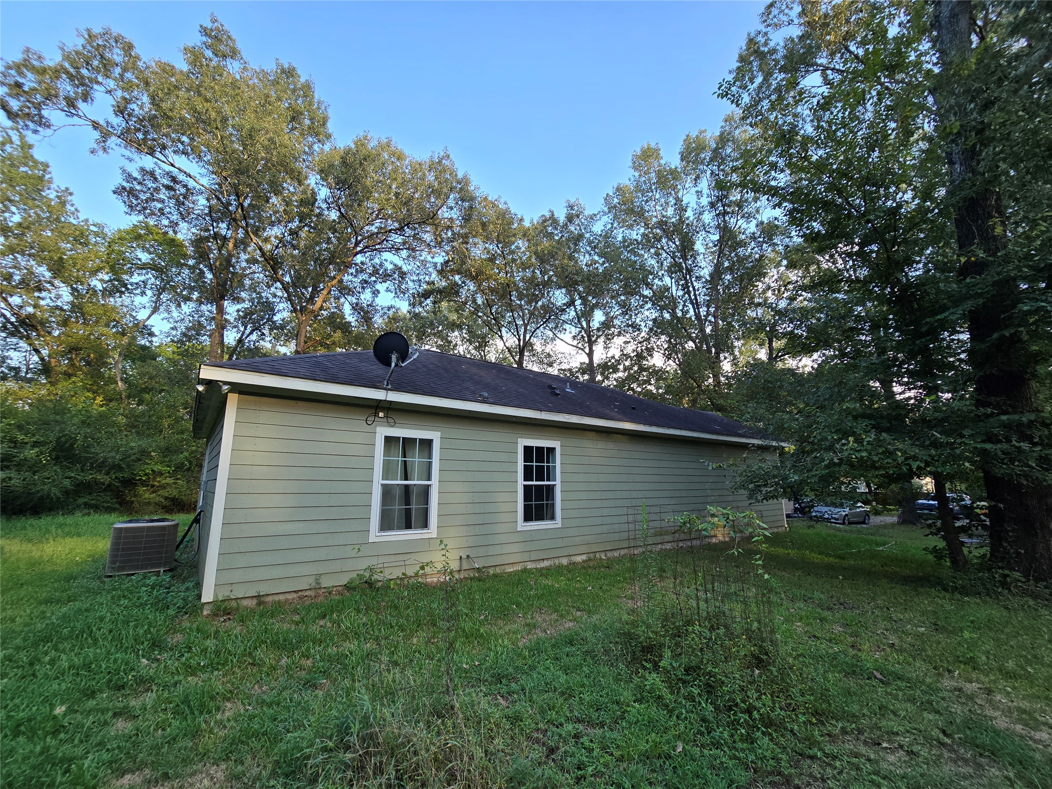 main property photo 21