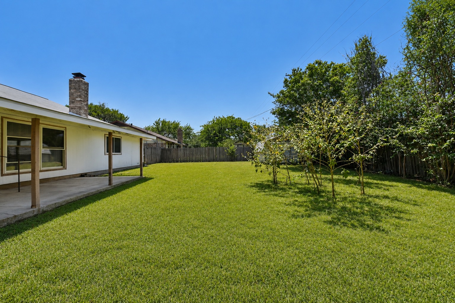 main property photo 16