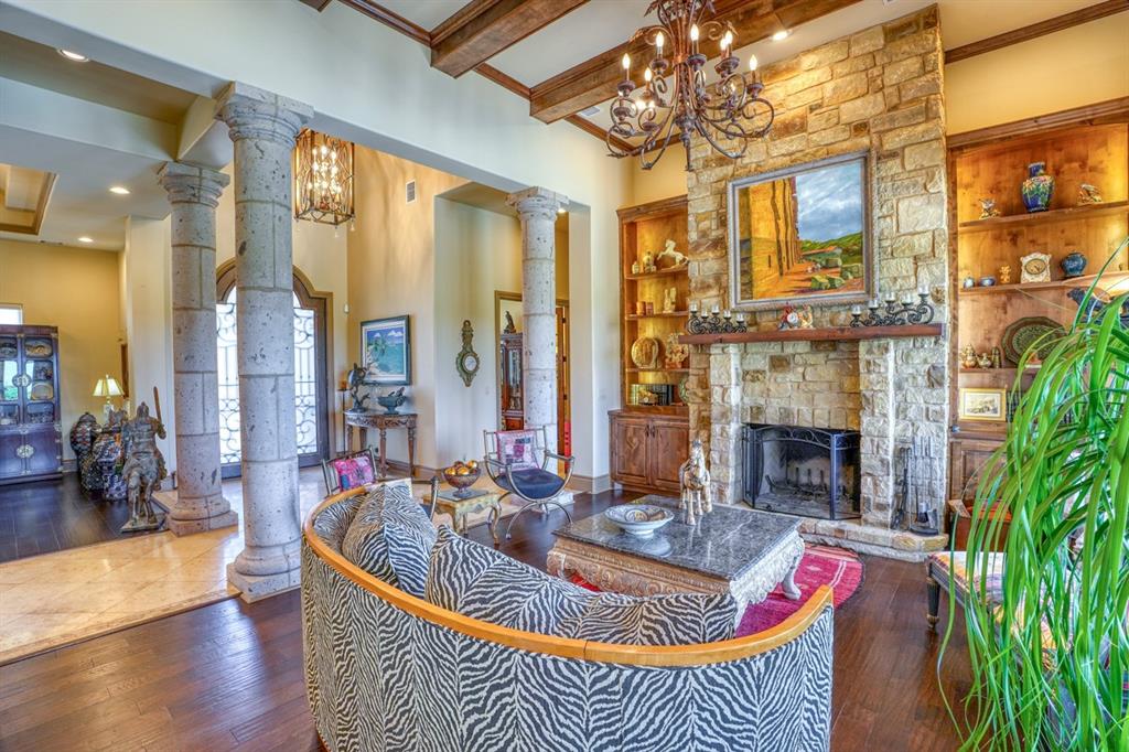 main property photo 7