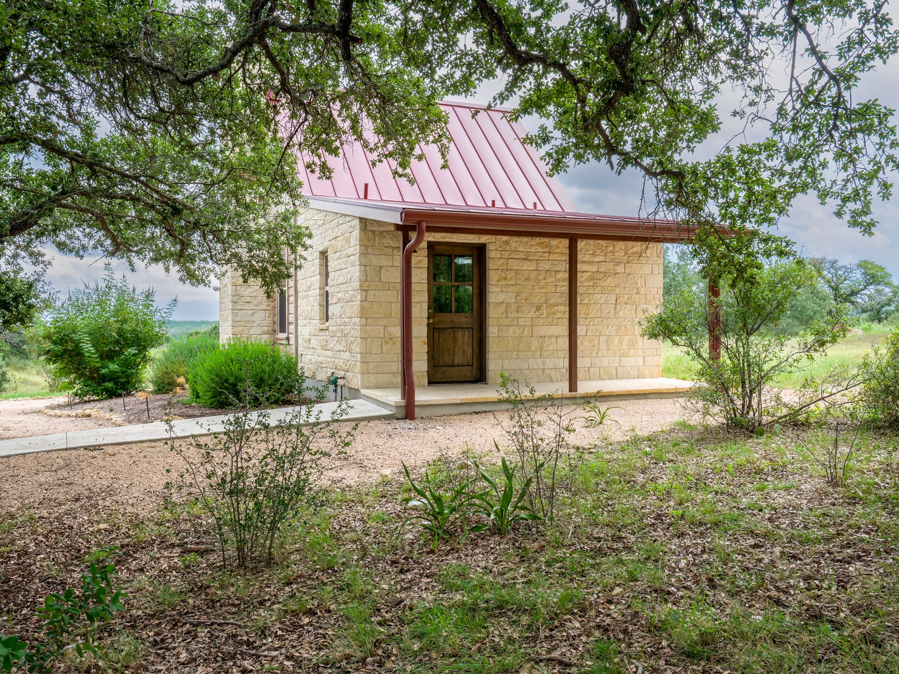 main property photo 38