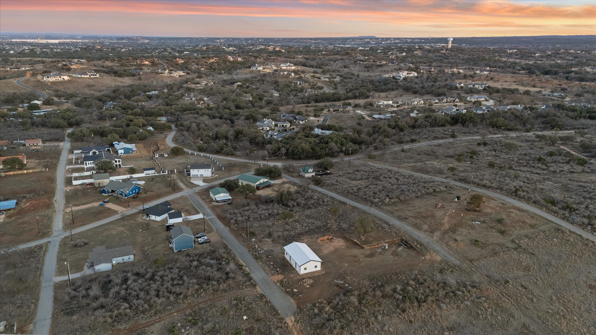main property photo 32