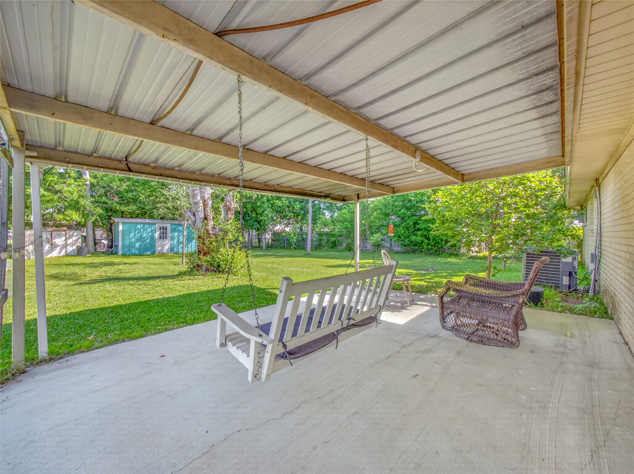 main property photo 18