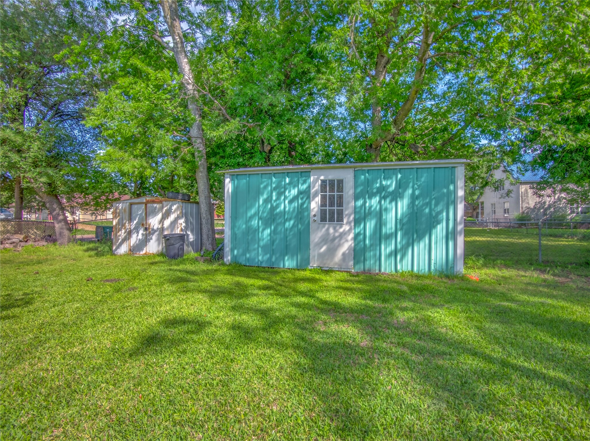 main property photo 23