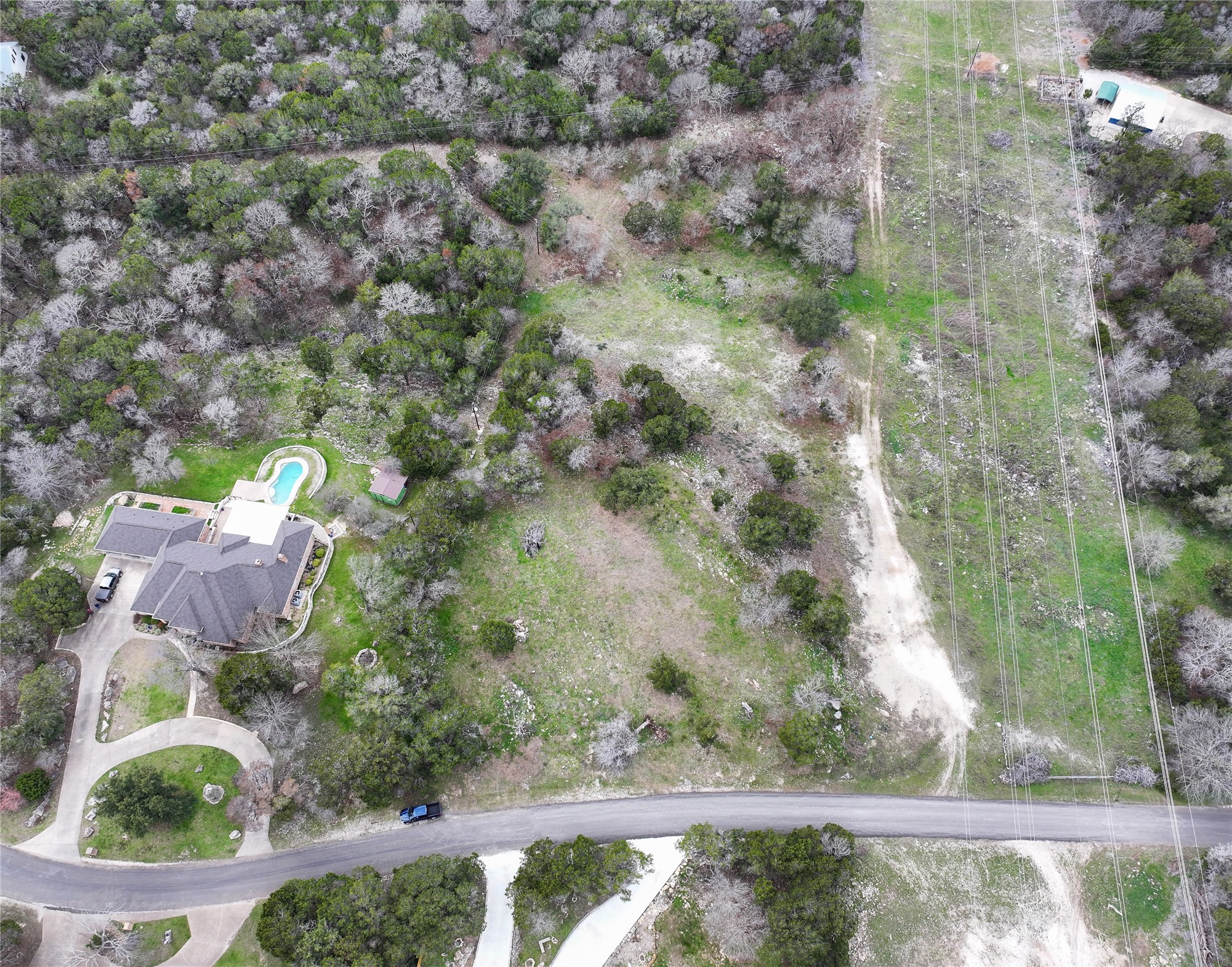 main property photo 15