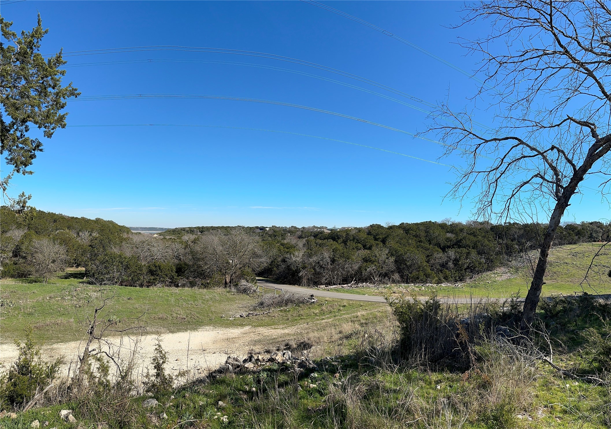 main property photo 6