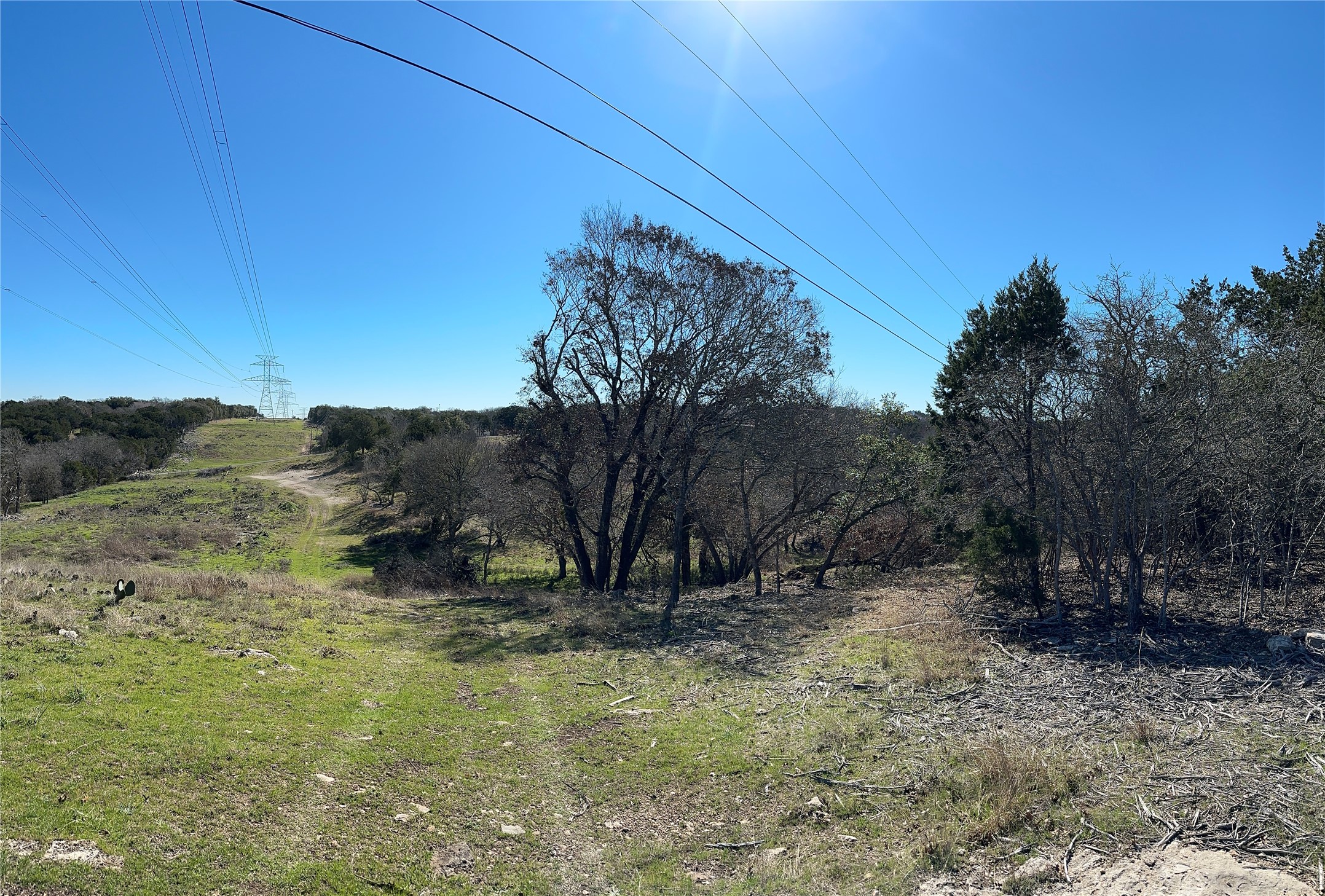 main property photo 7