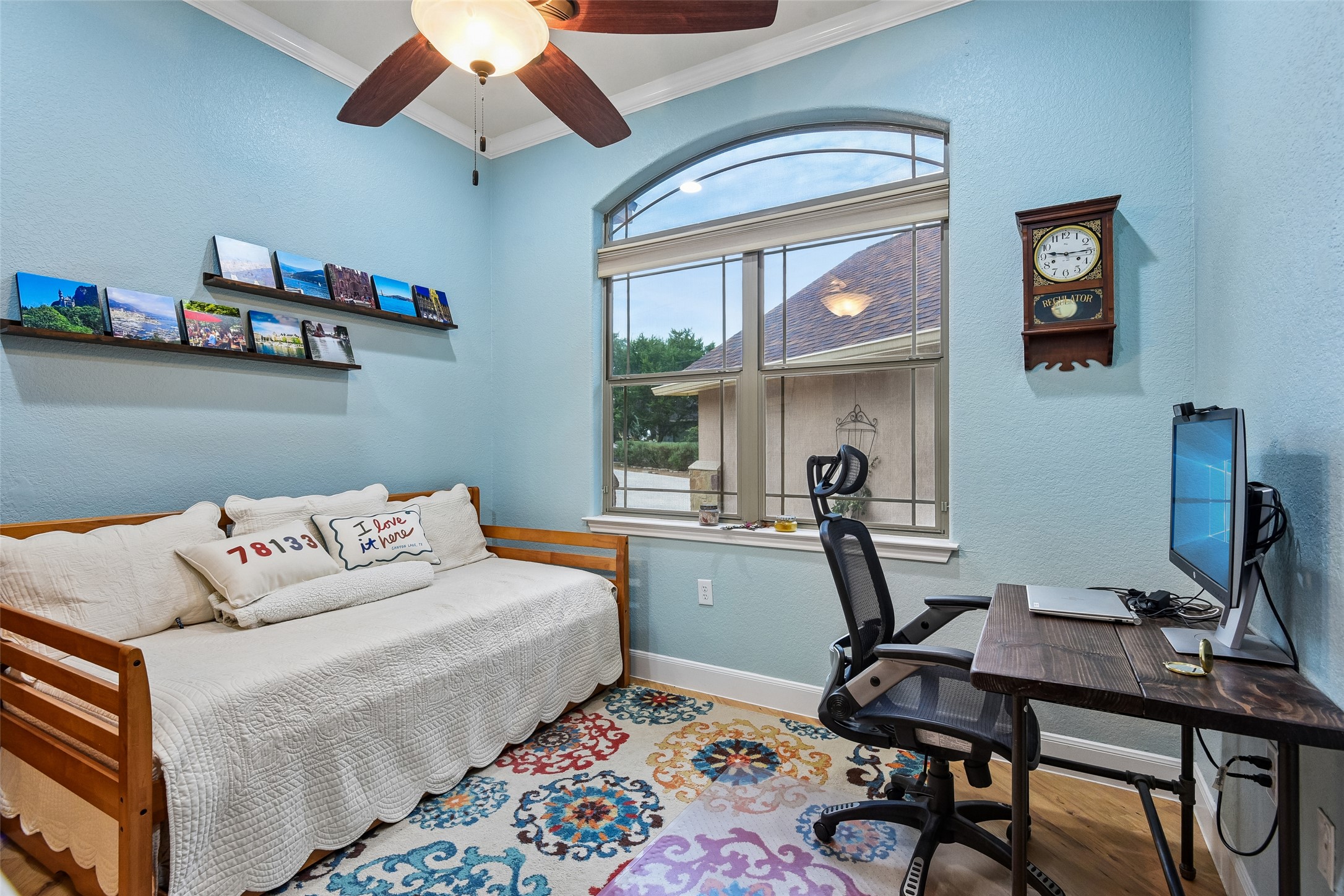main property photo 26