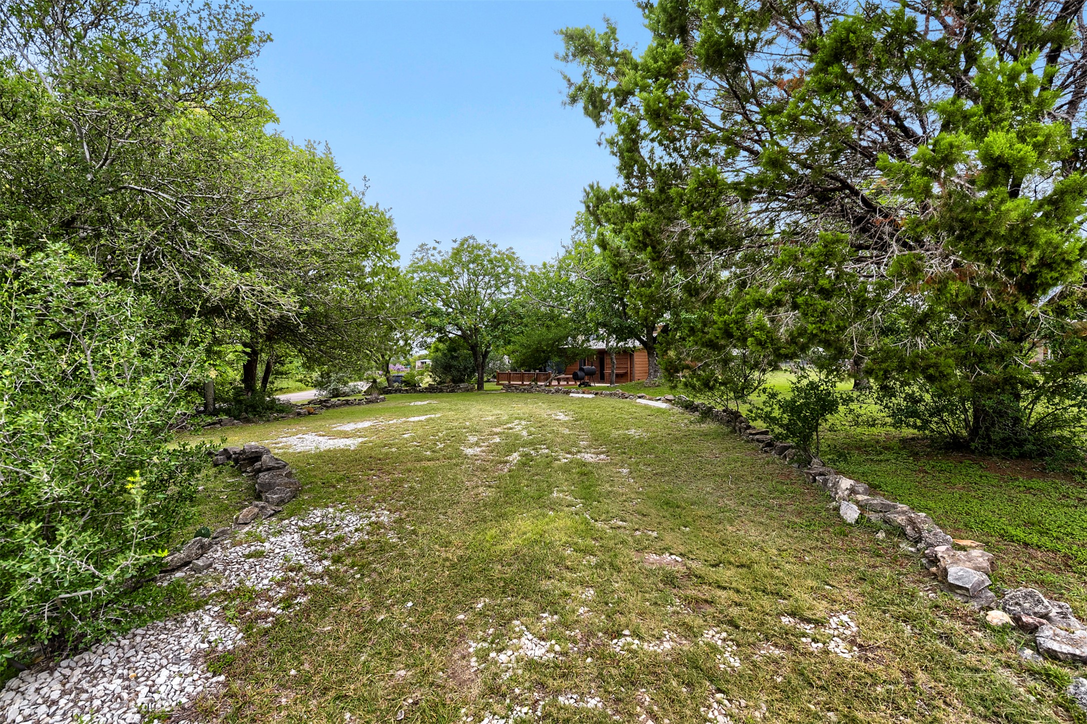 main property photo 26