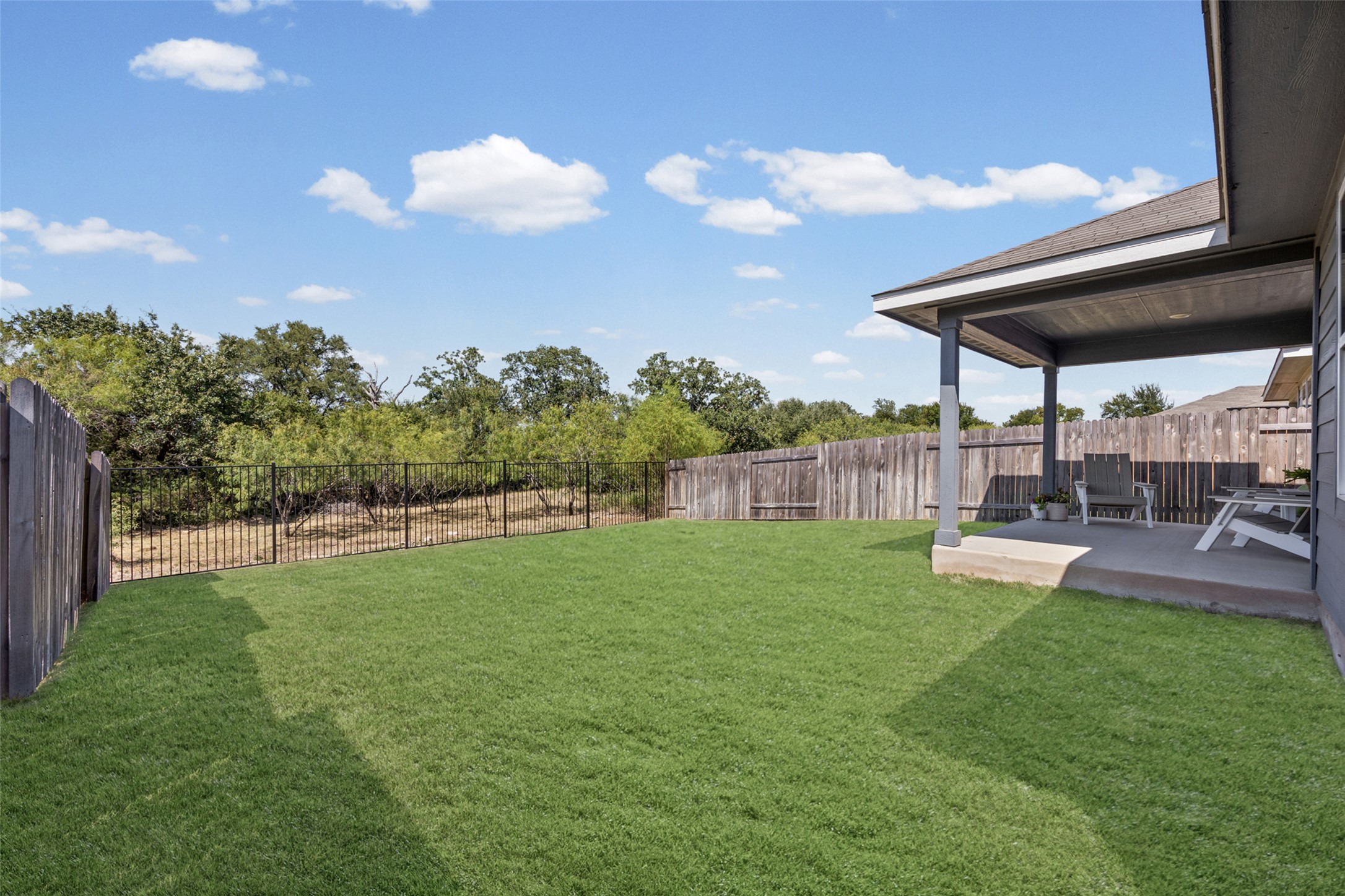main property photo 26