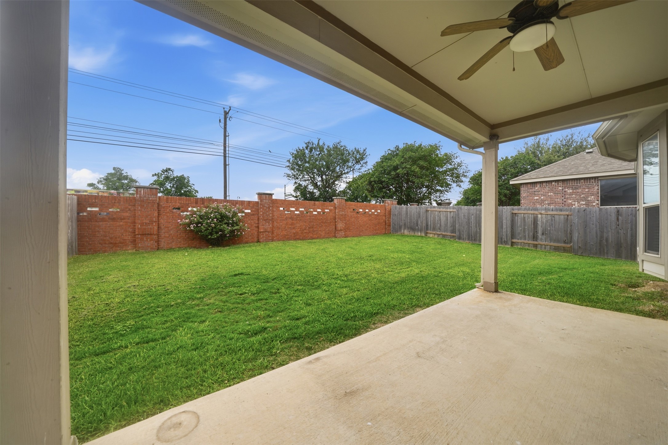 main property photo 26