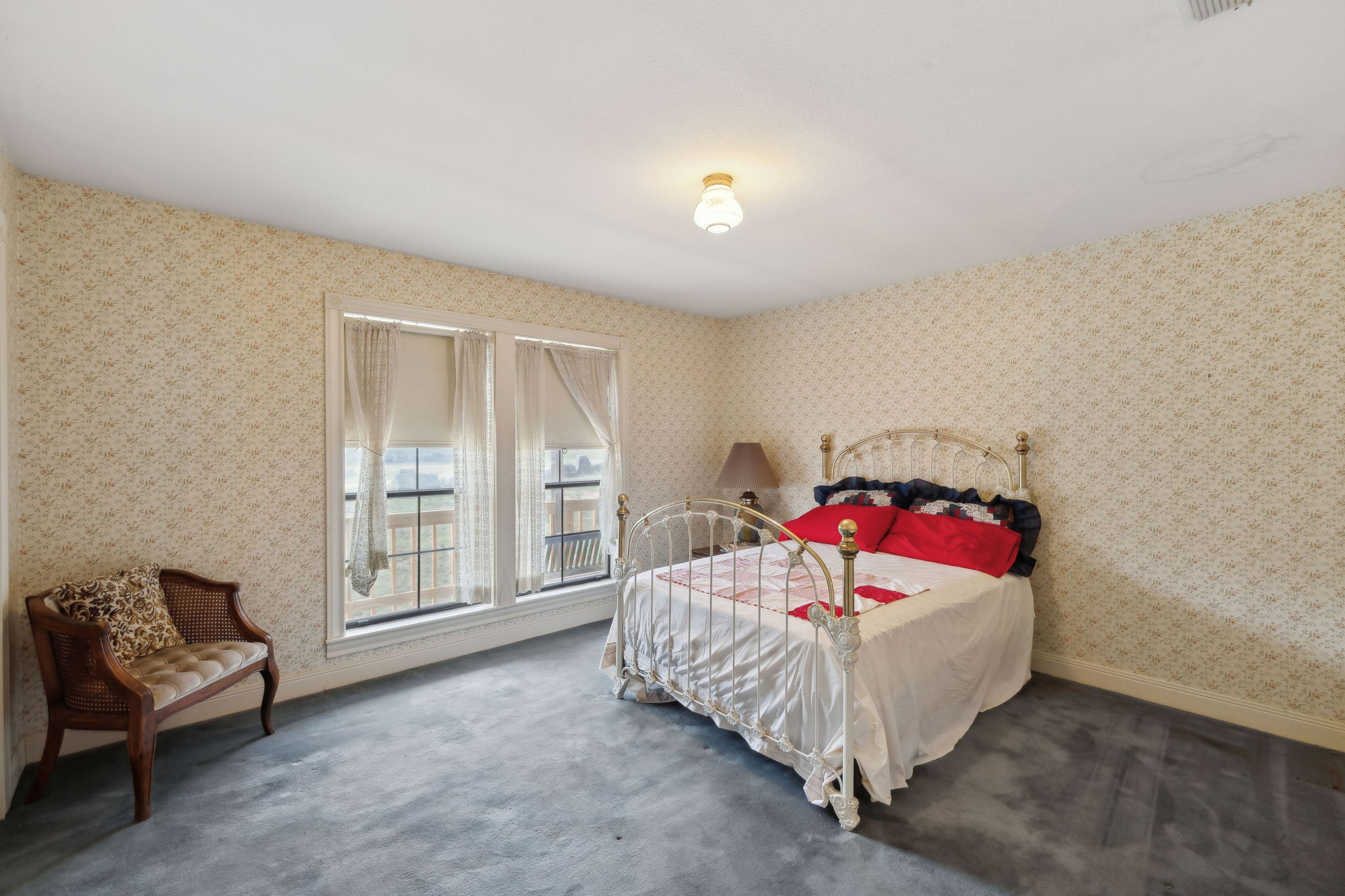 main property photo 36