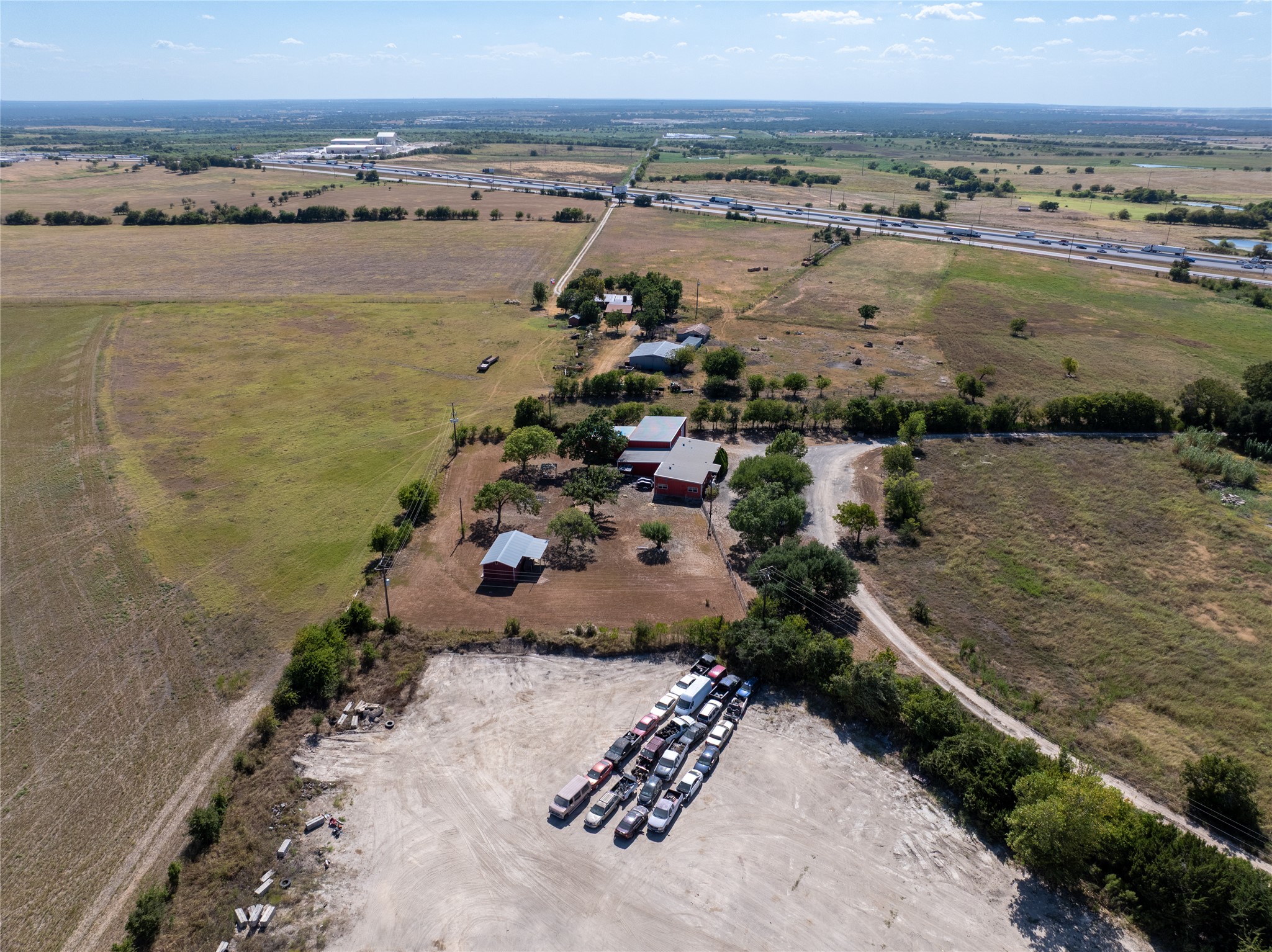 main property photo 29