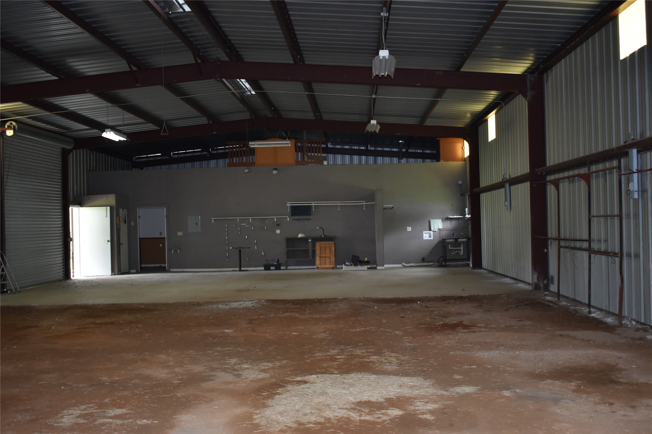 main property photo 6