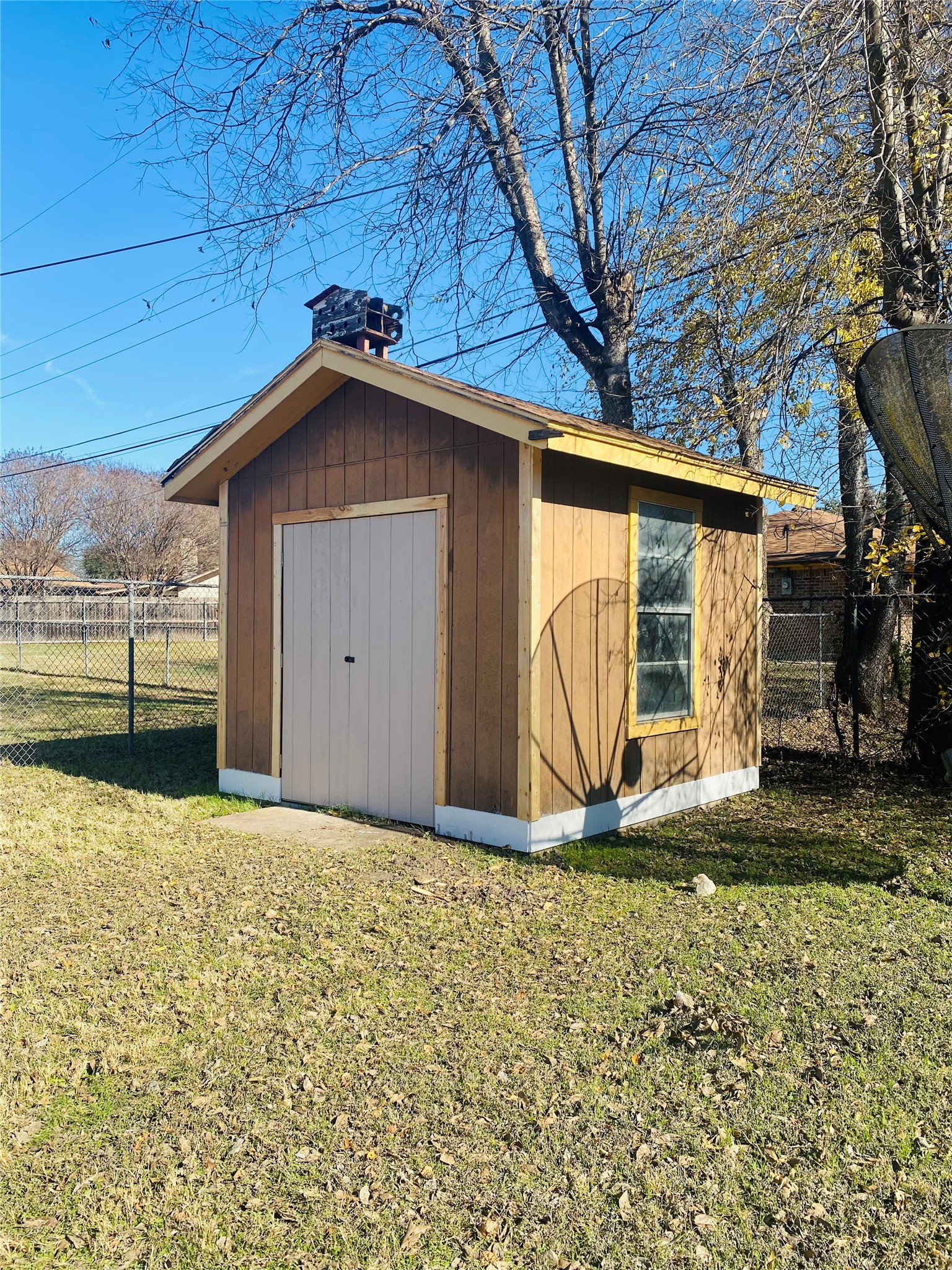 main property photo 17