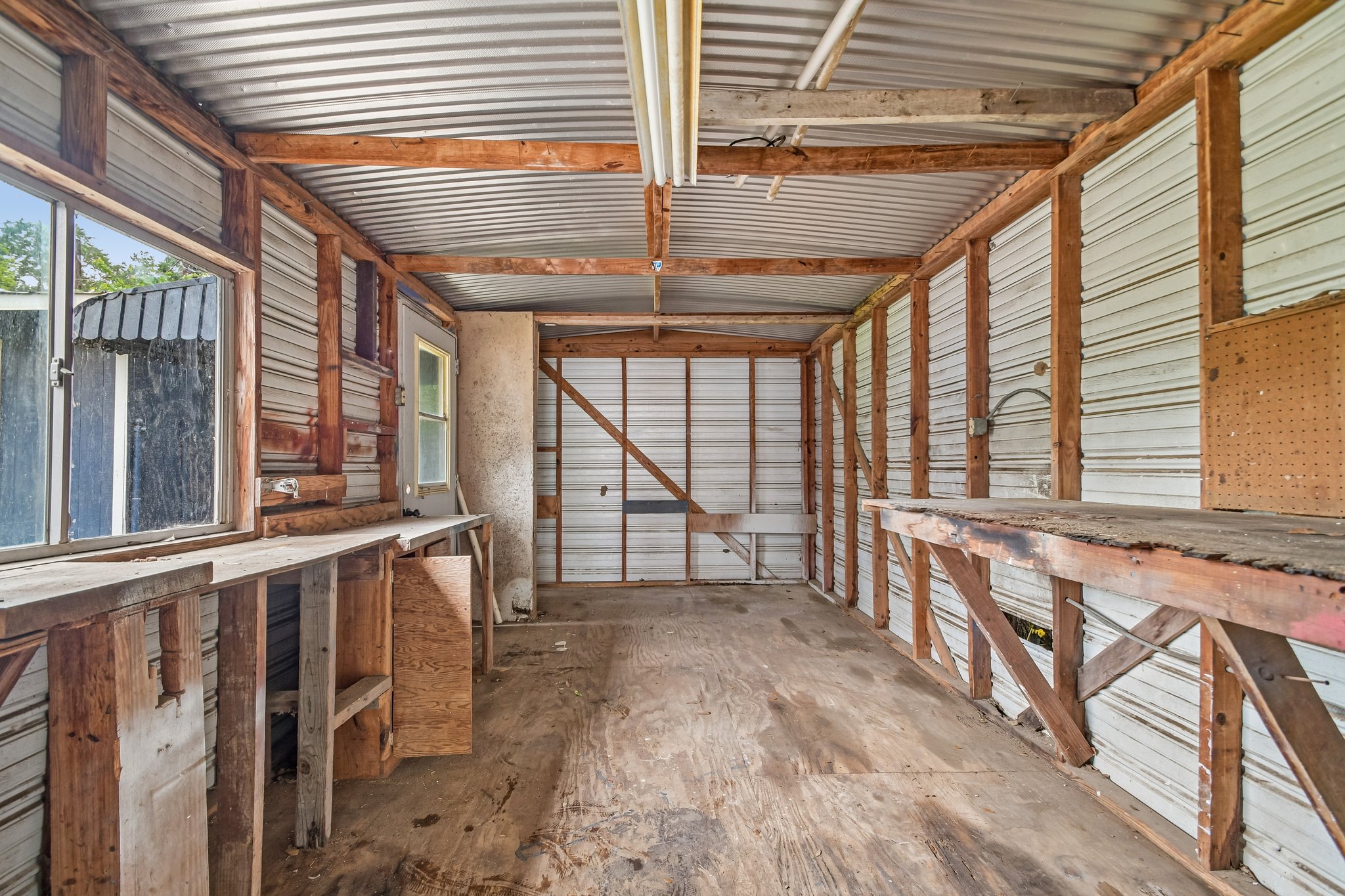 main property photo 36