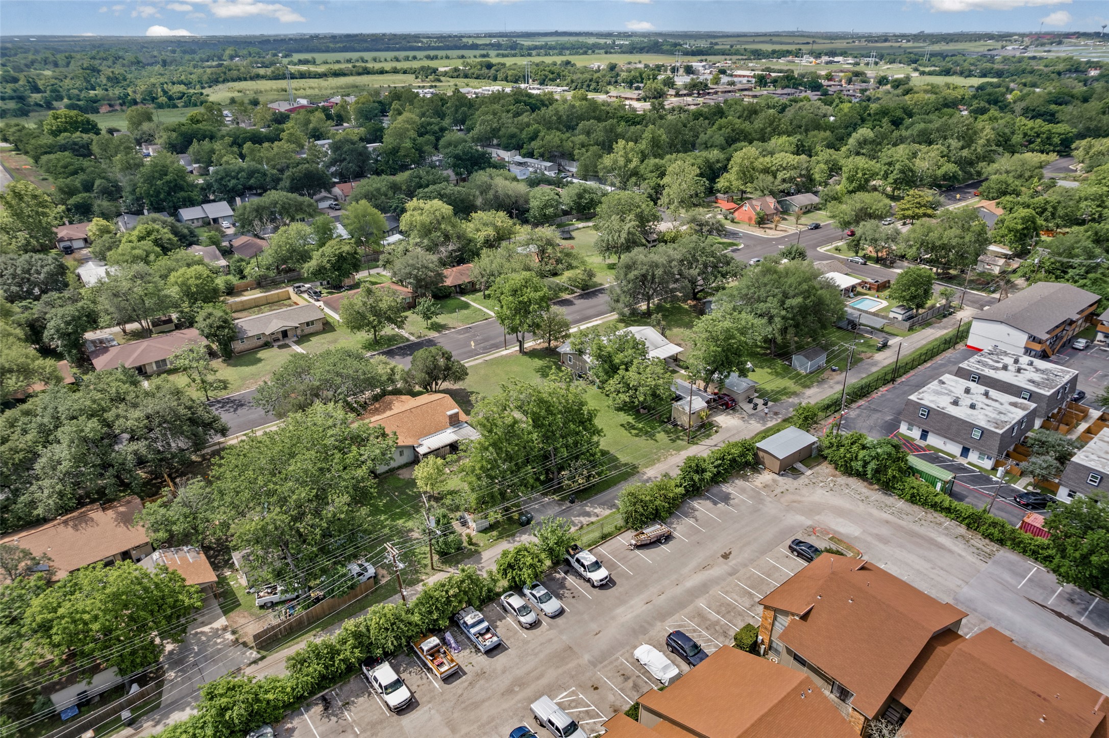 main property photo 8