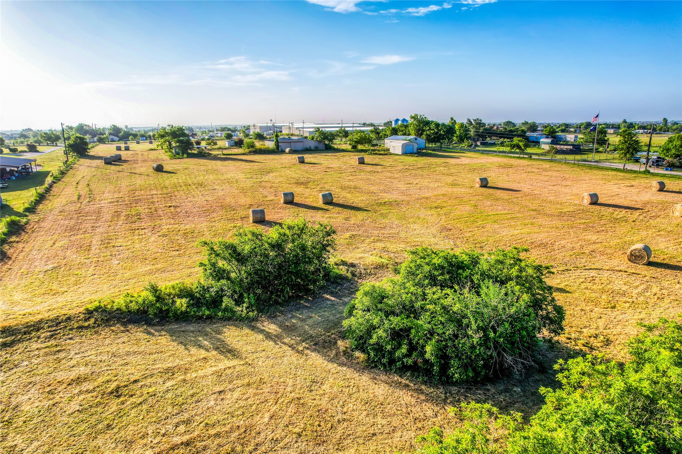 main property photo 20
