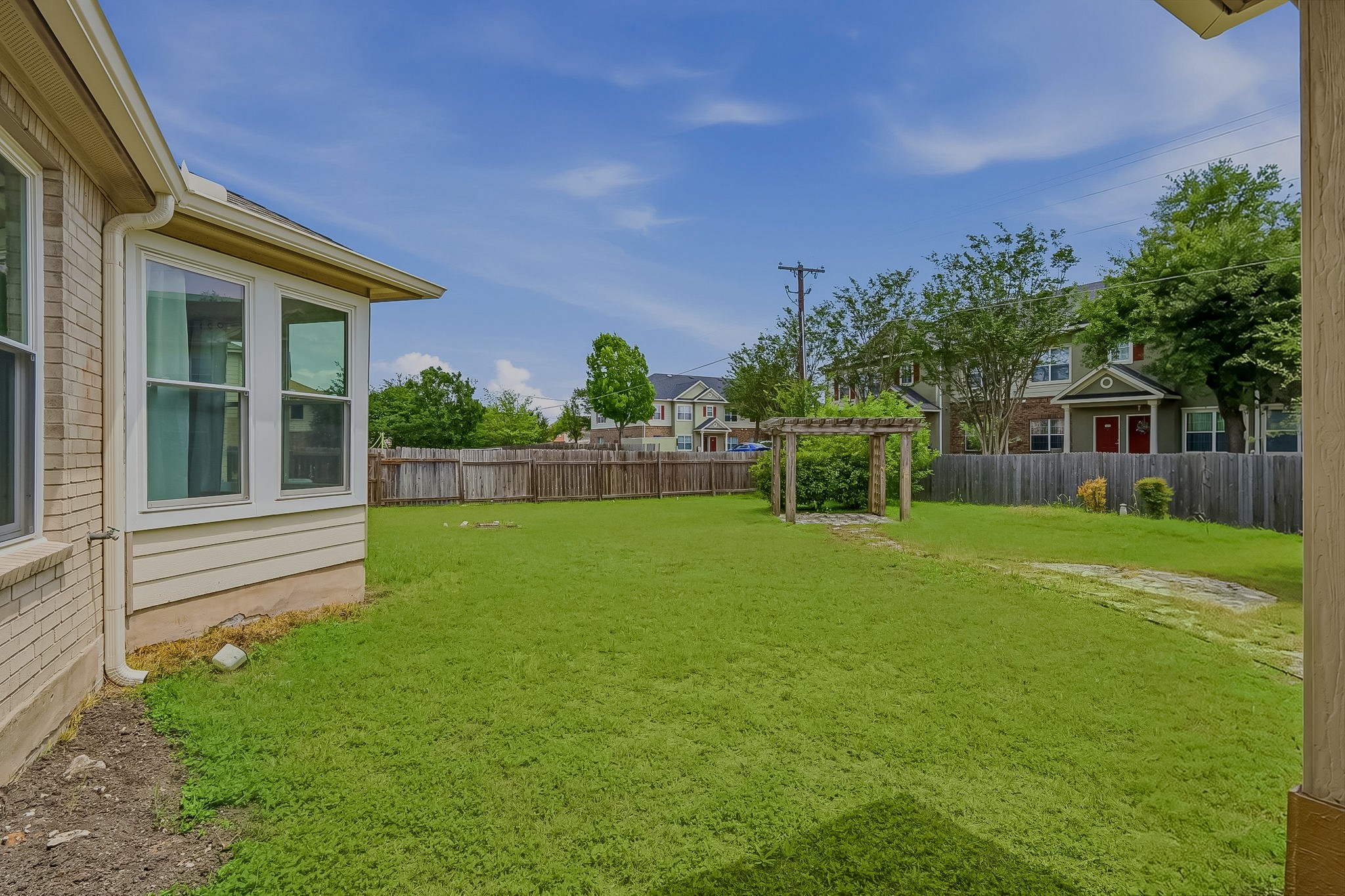 main property photo 24