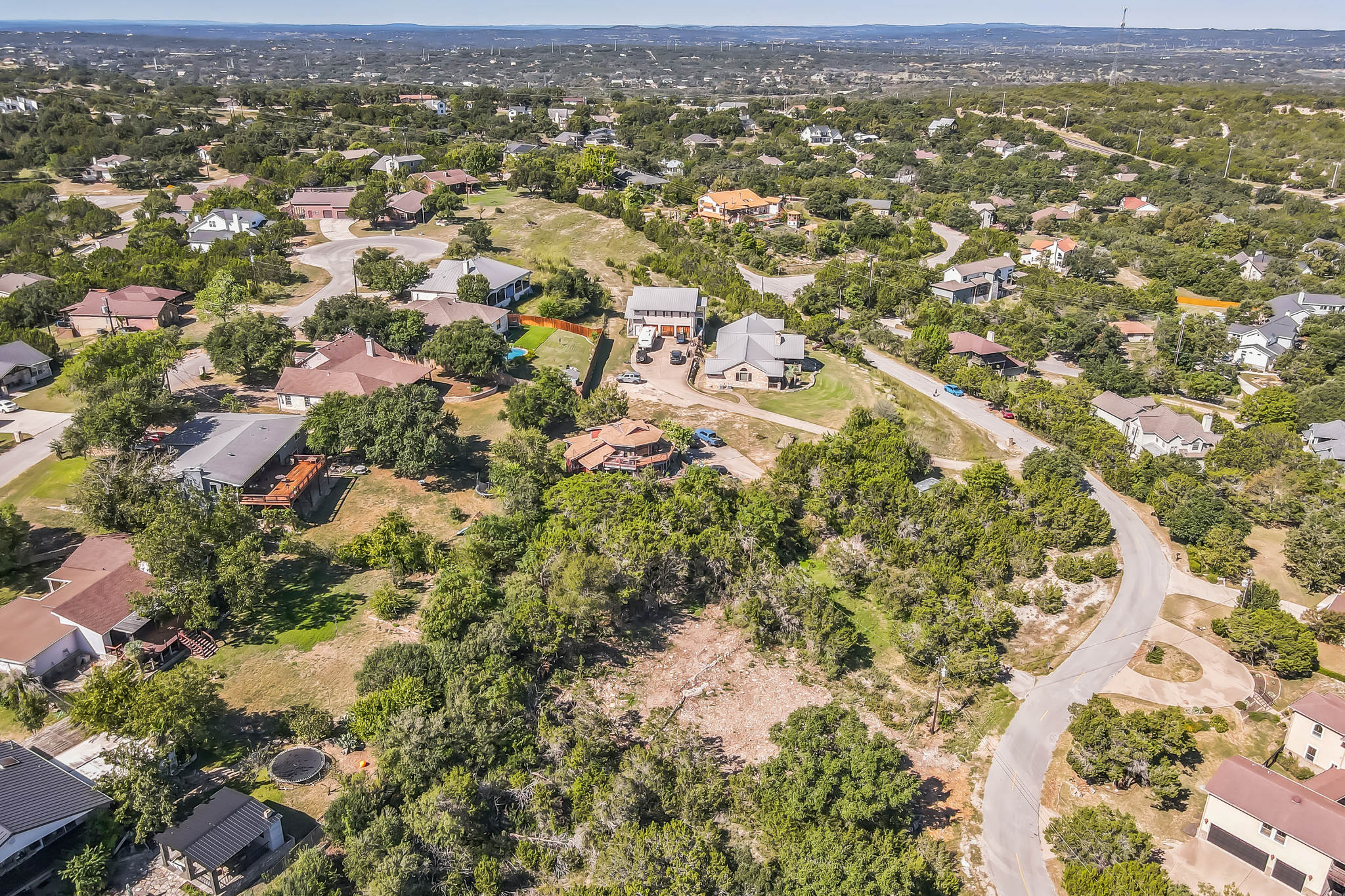 main property photo 10