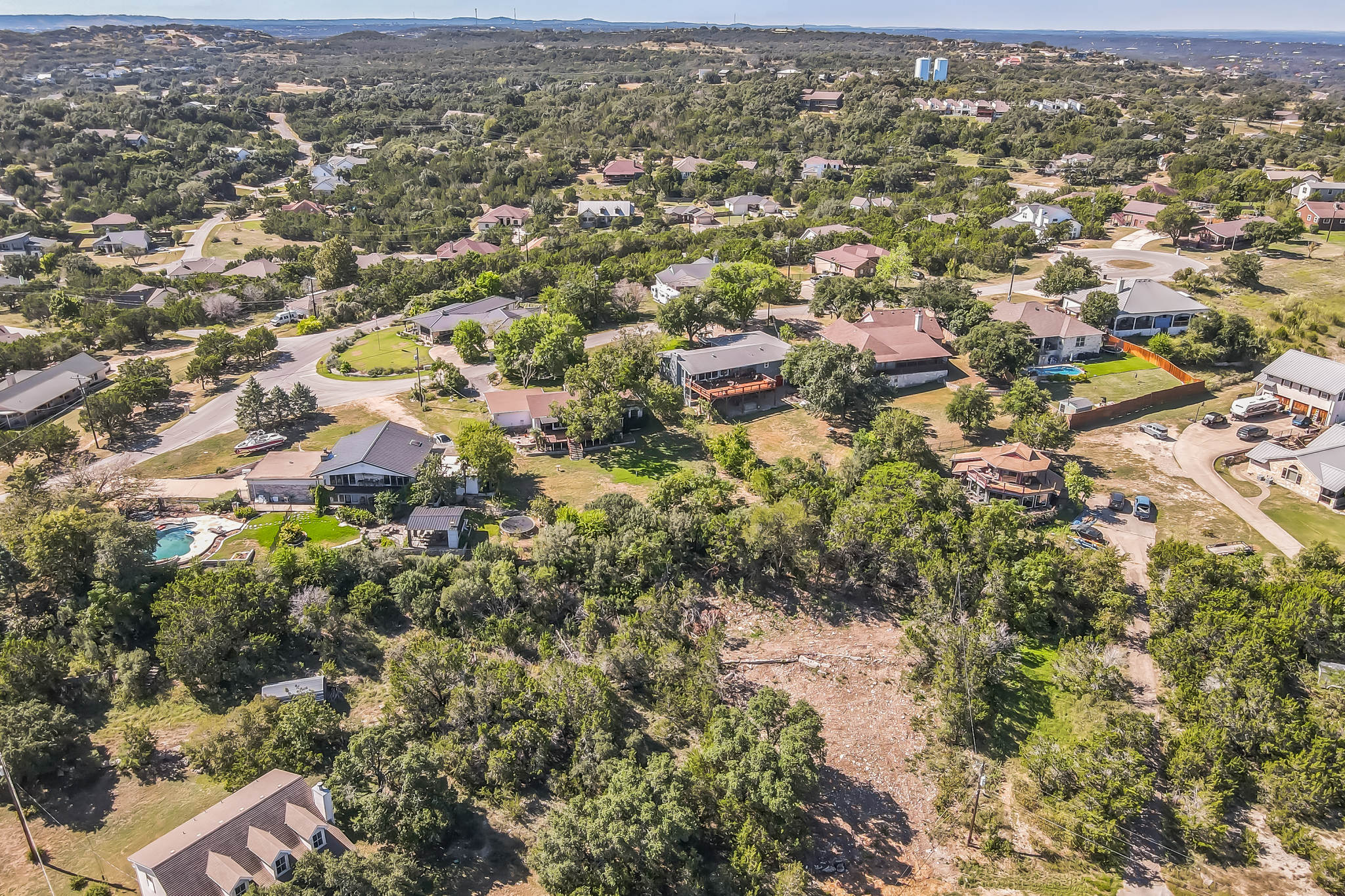 main property photo 11