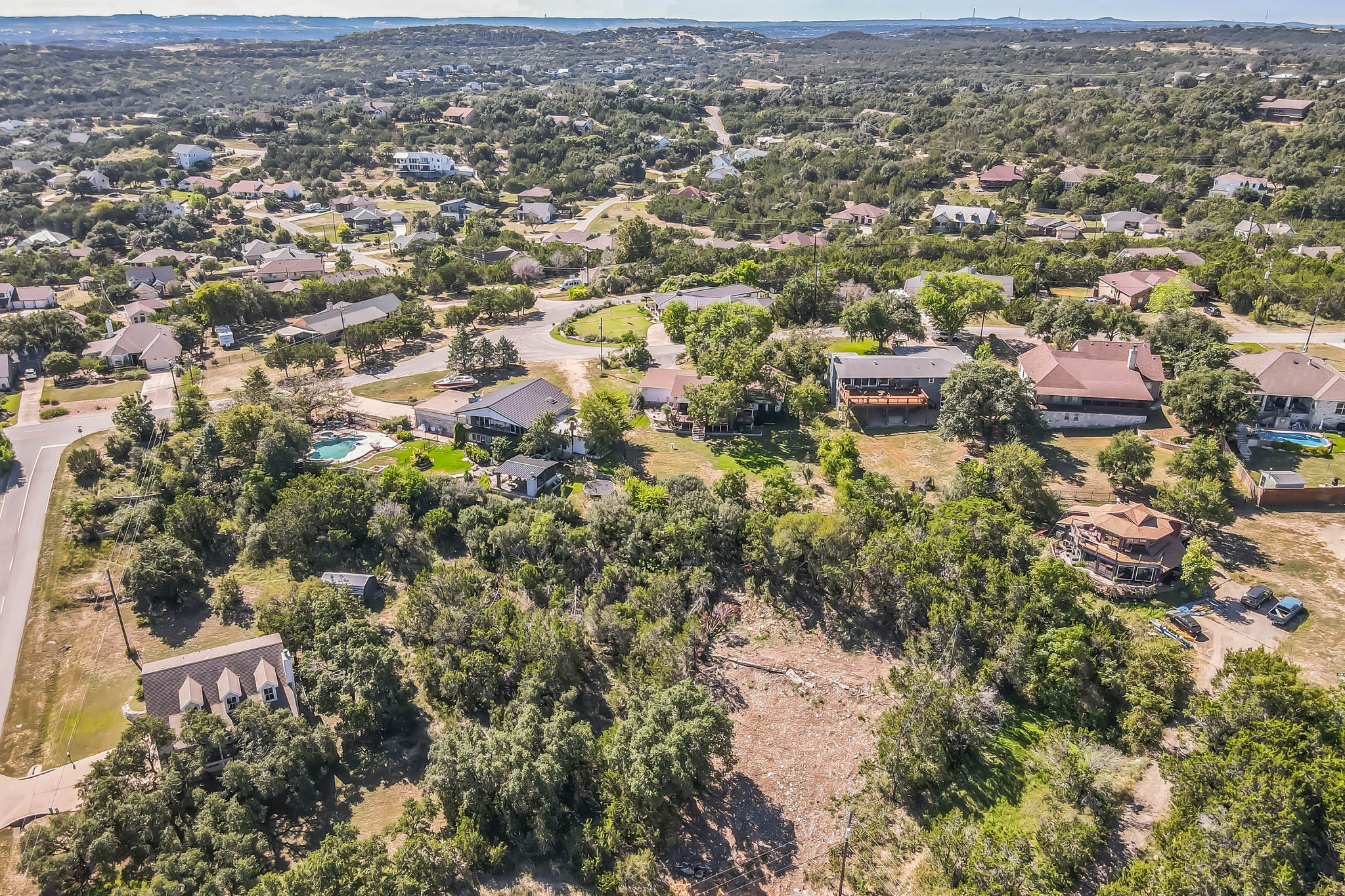 main property photo 12