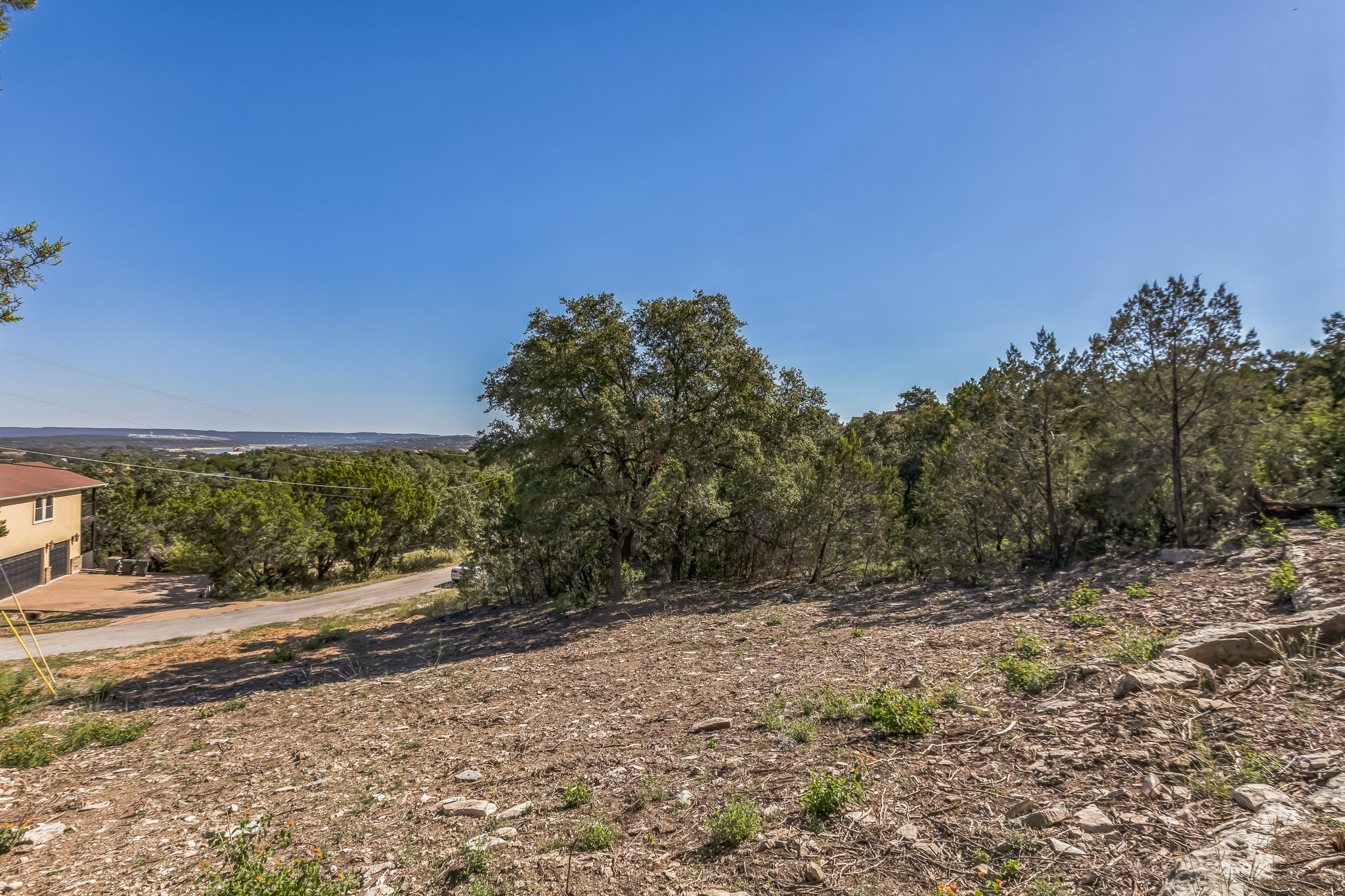 main property photo 20