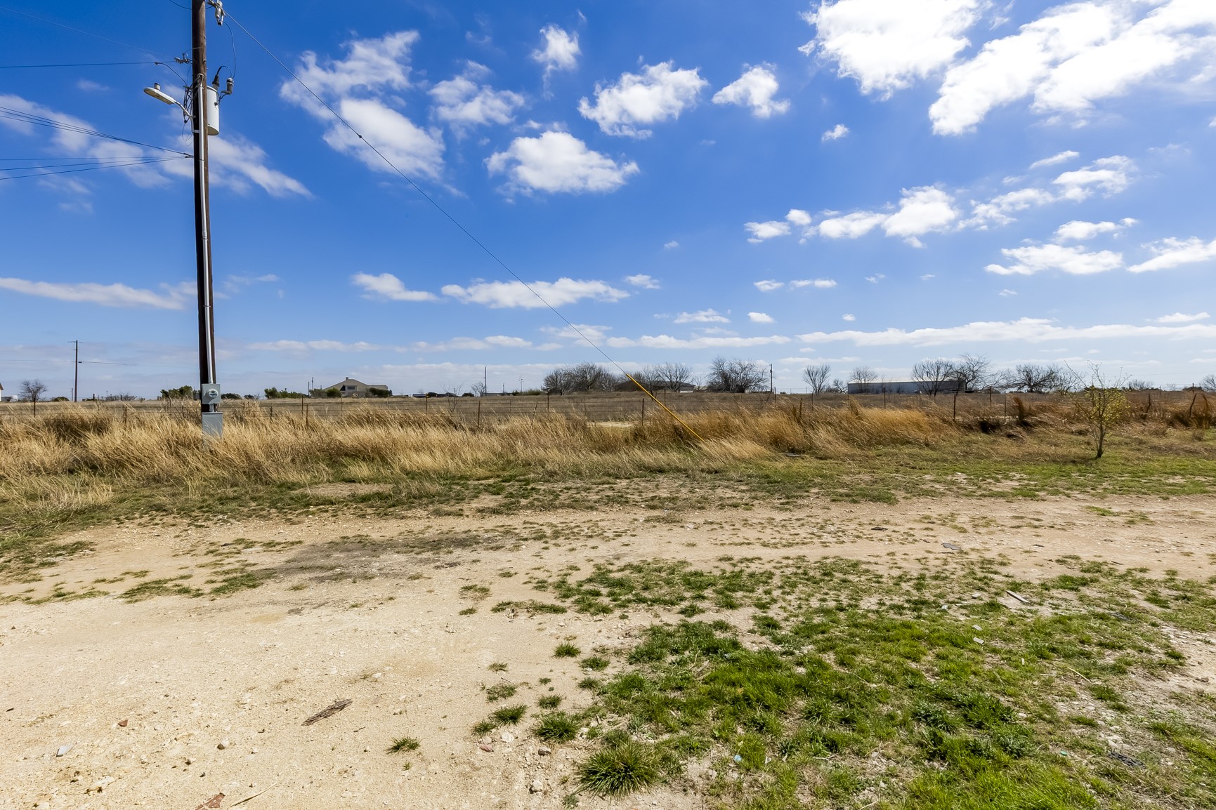 main property photo 26
