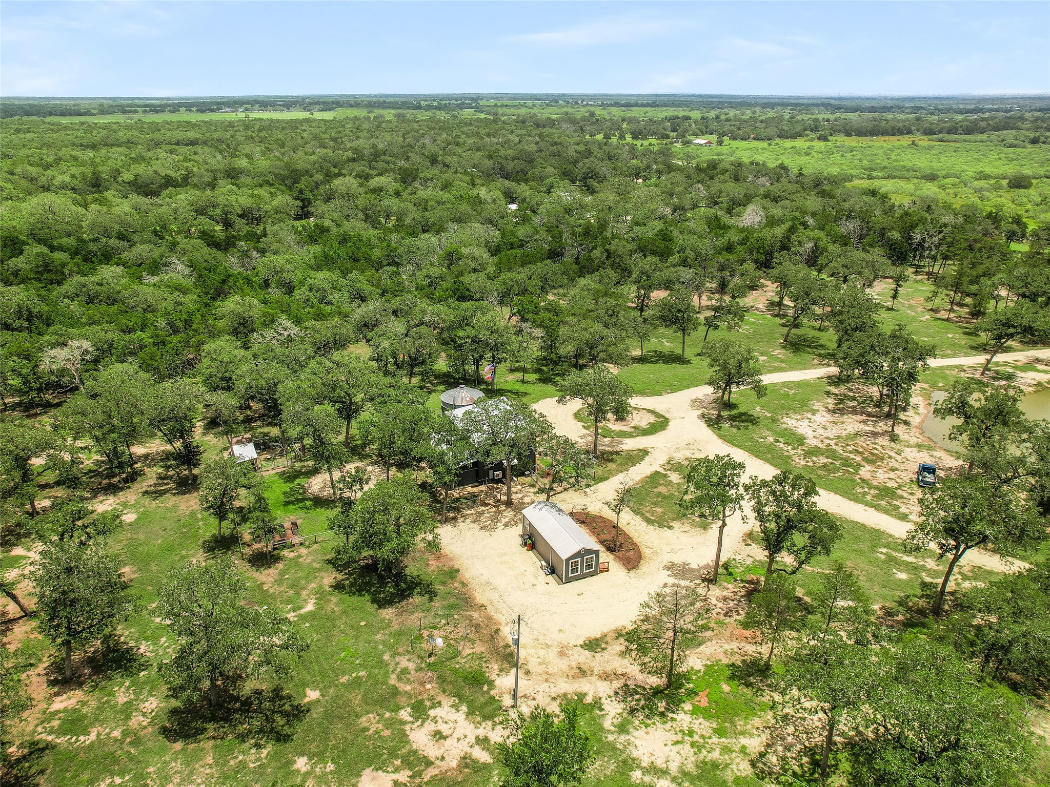 main property photo 32