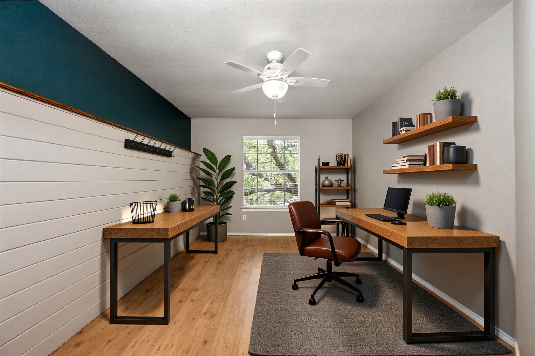 main property photo 24