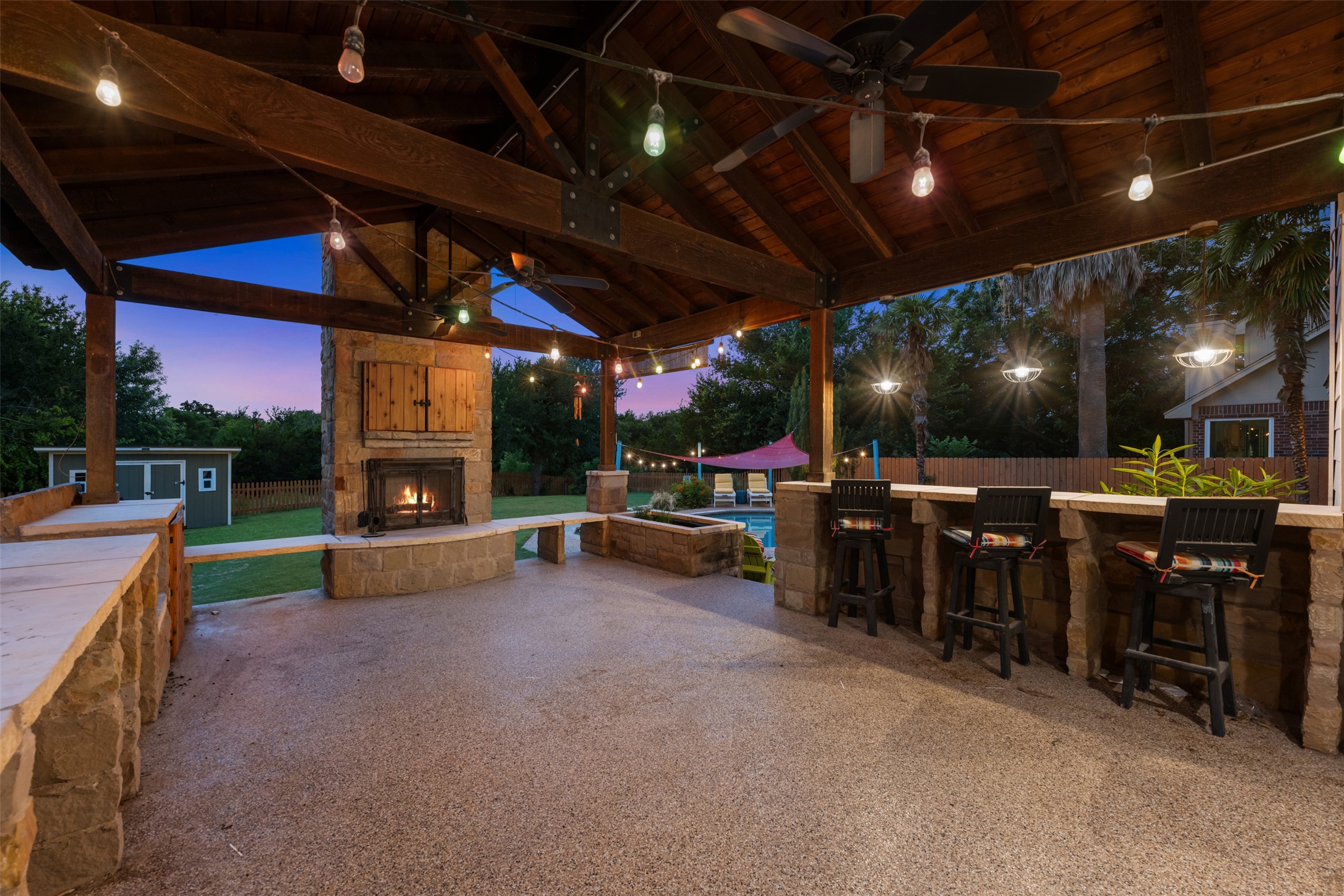 main property photo 32