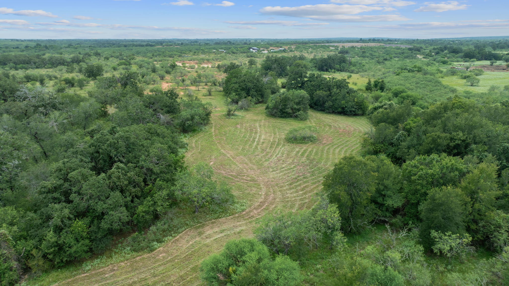 main property photo 12