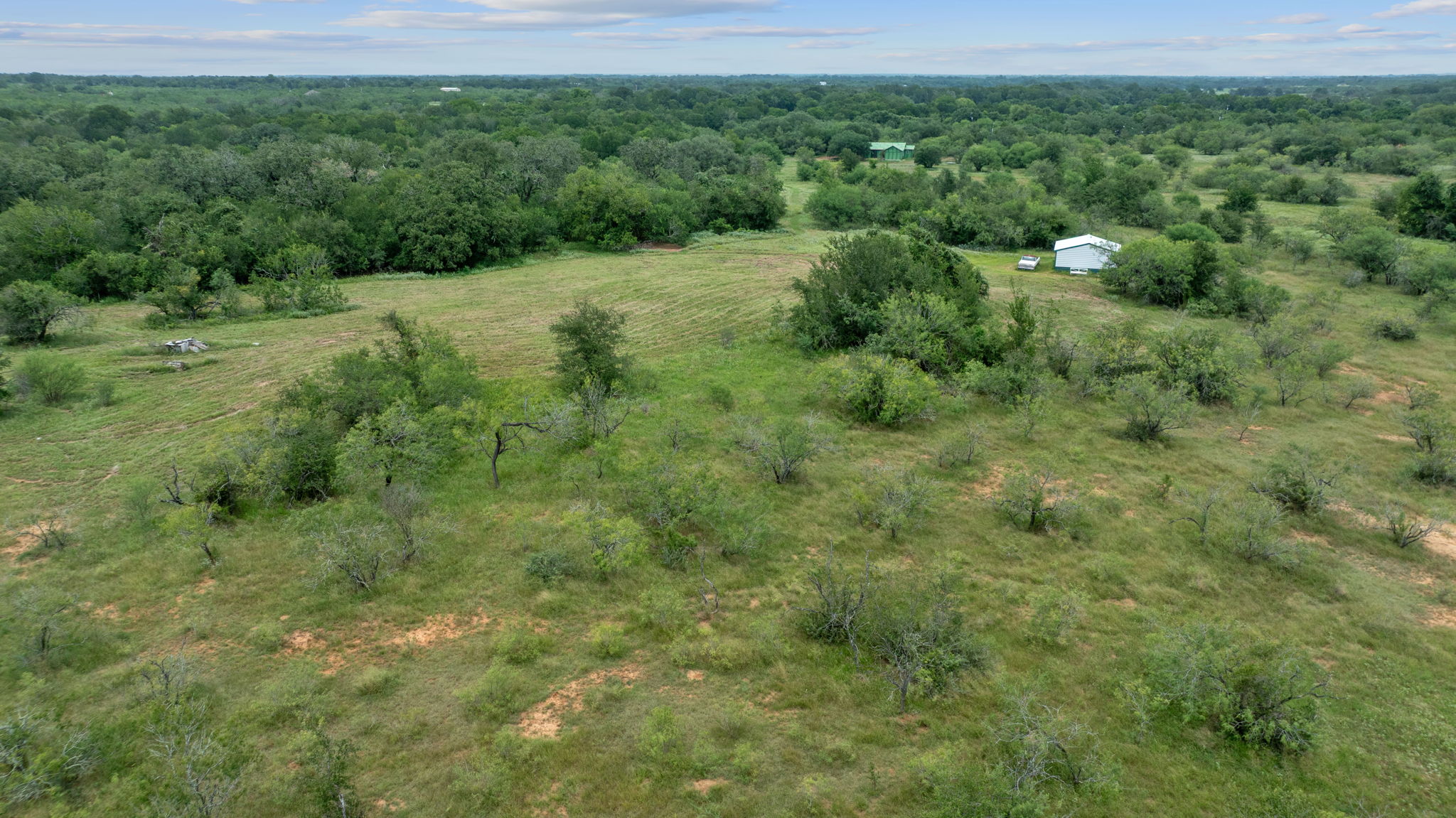 main property photo 7