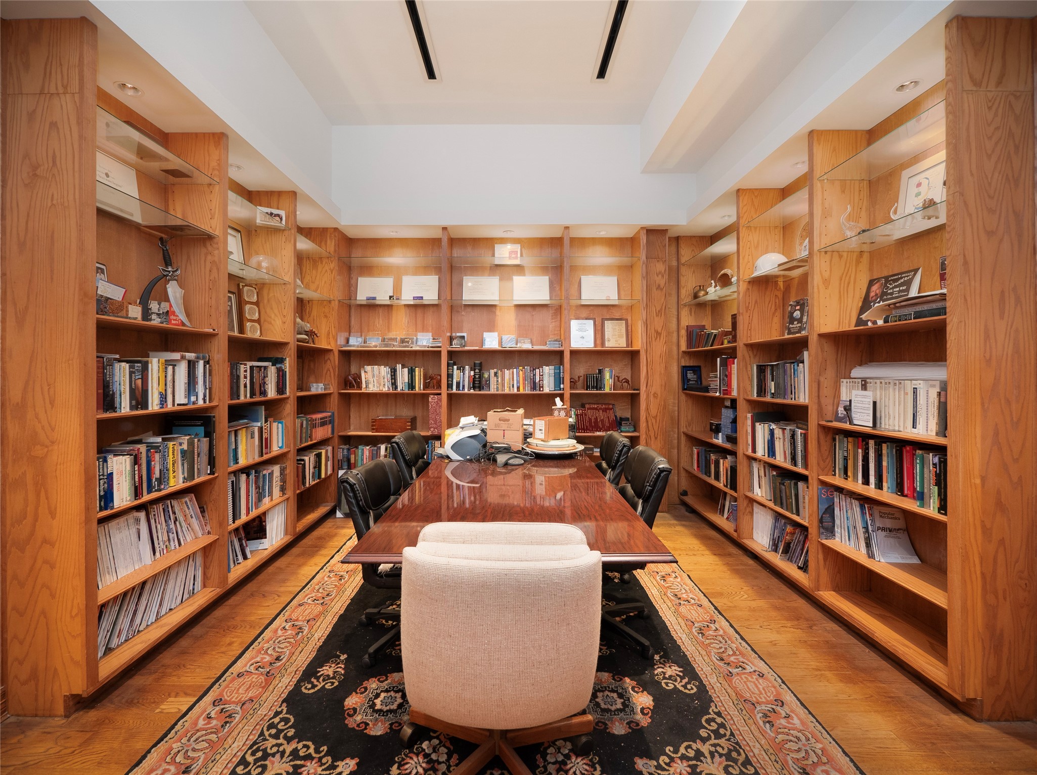 main property photo 17