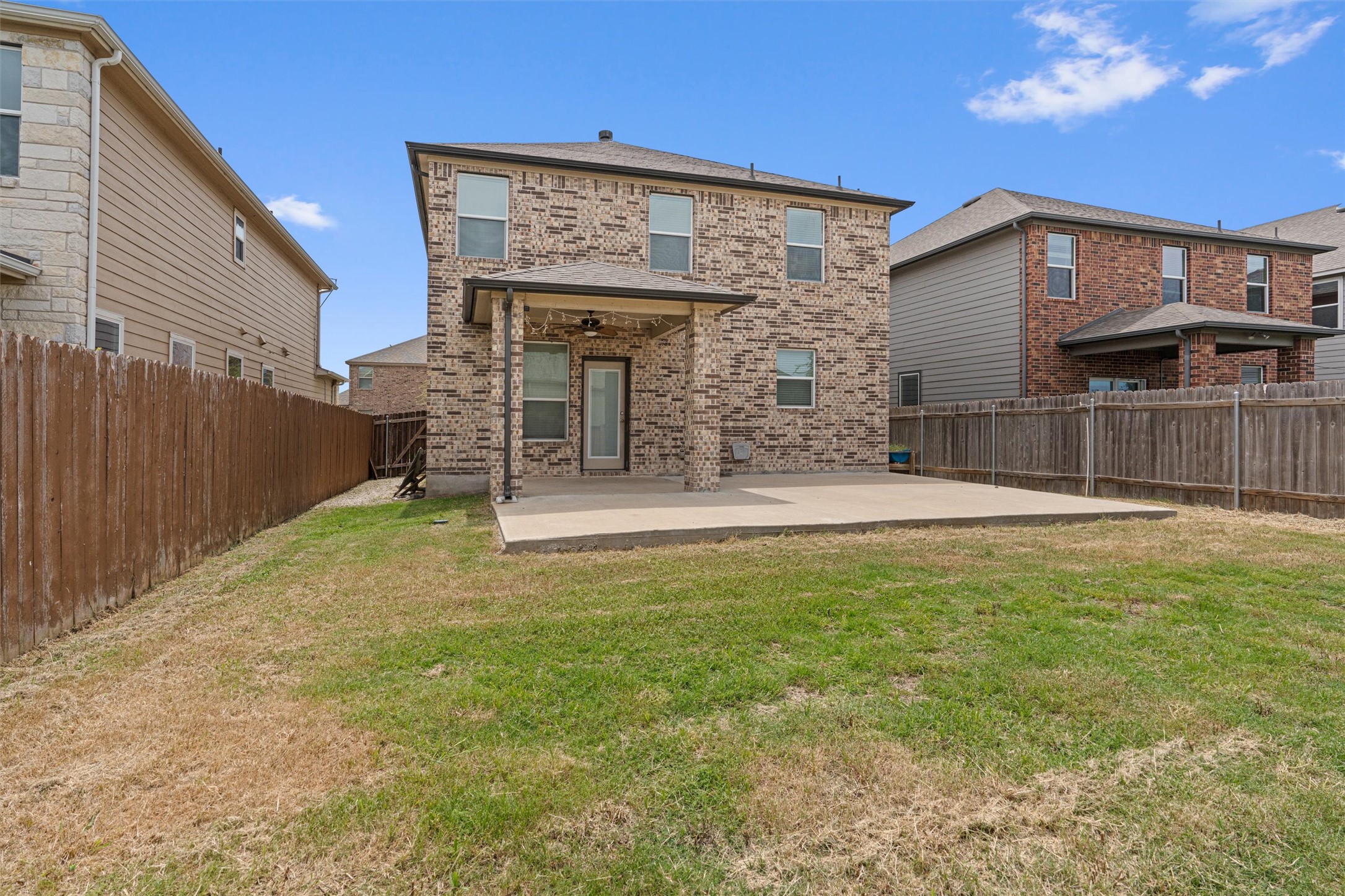 main property photo 32