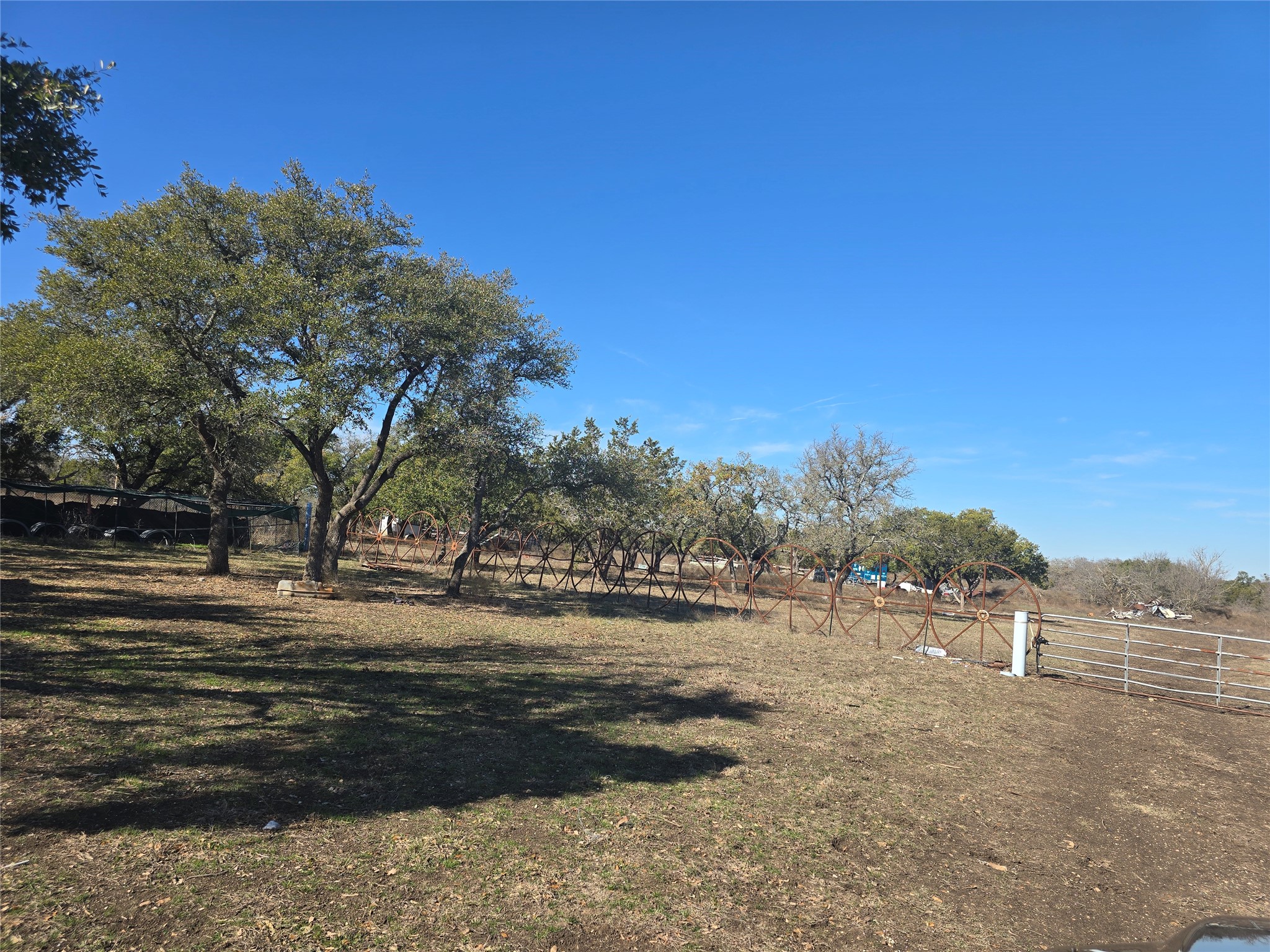 main property photo 14