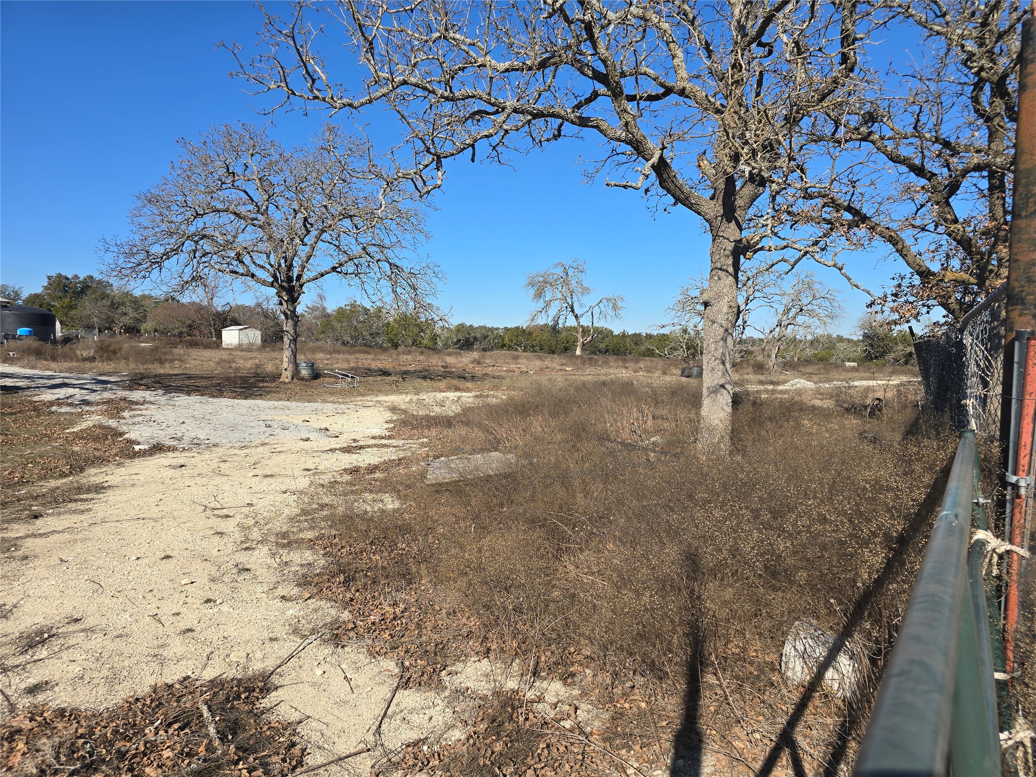 main property photo 18