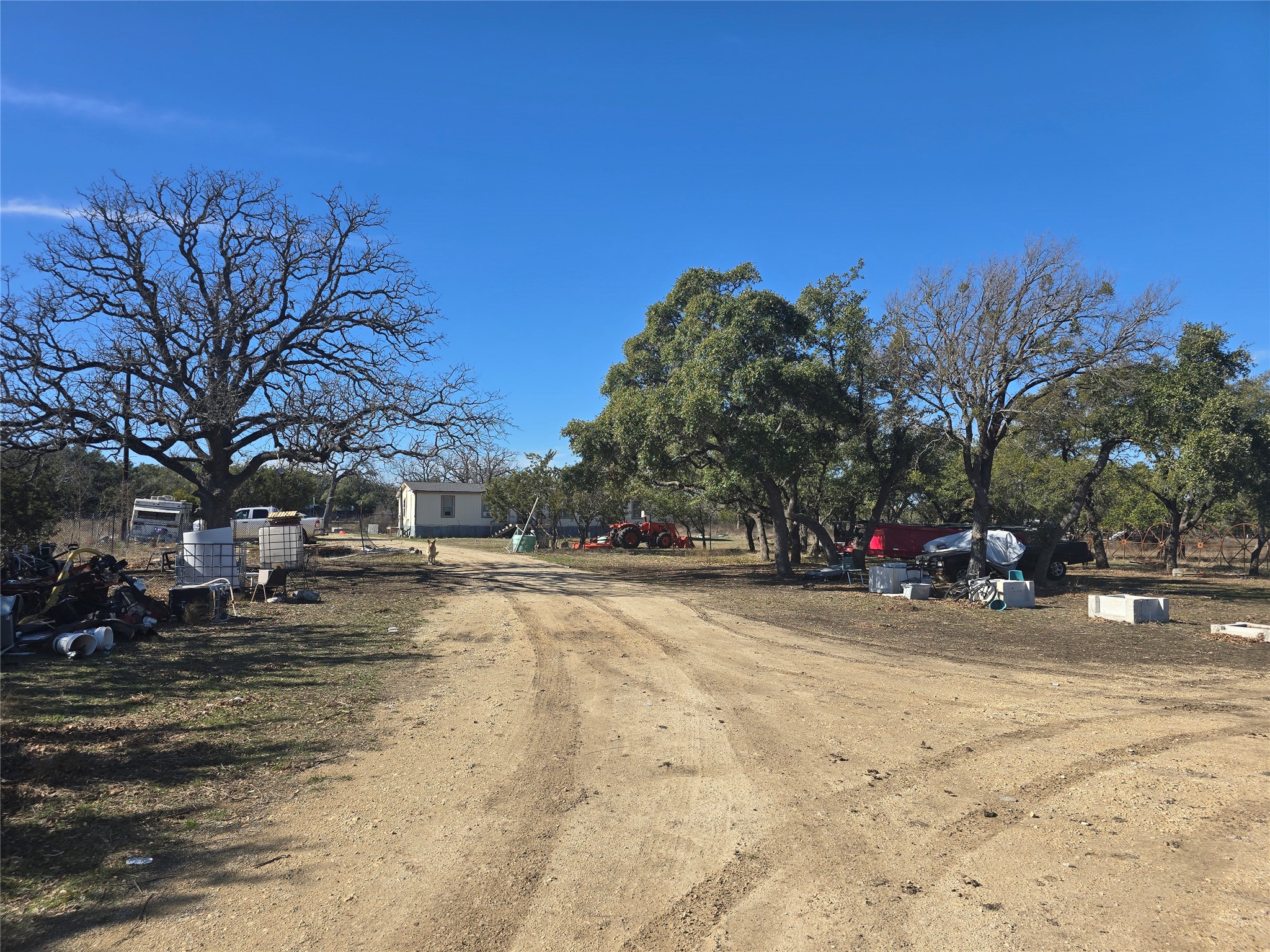 main property photo 8