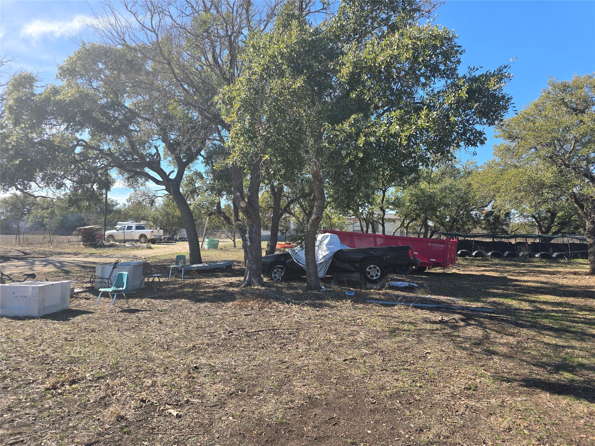 main property photo 9