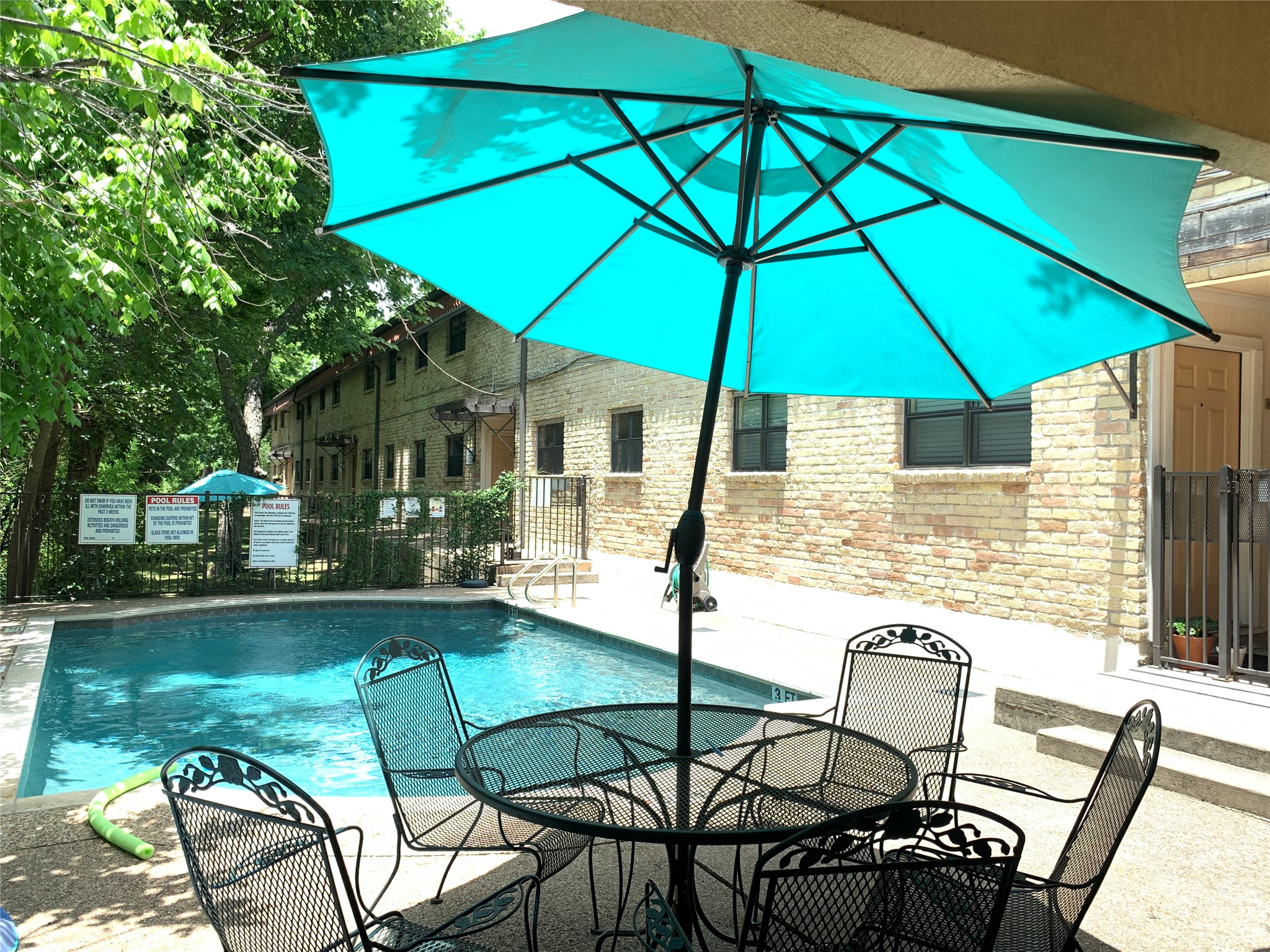 main property photo 22