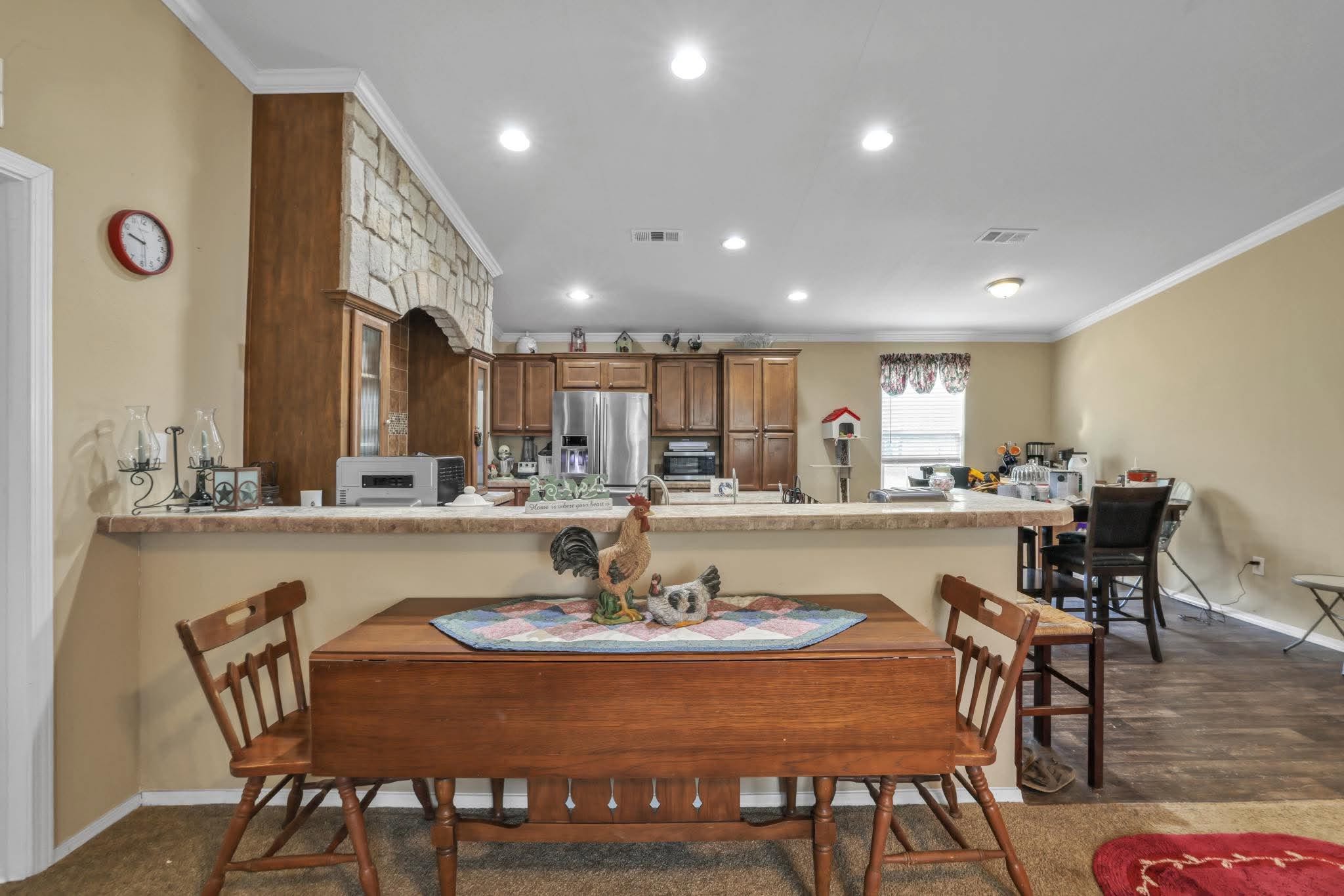 main property photo 10