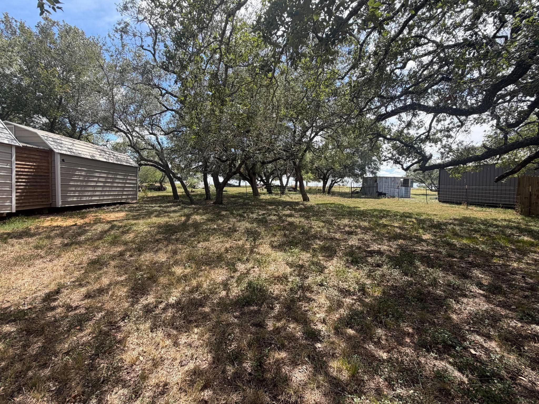 main property photo 24