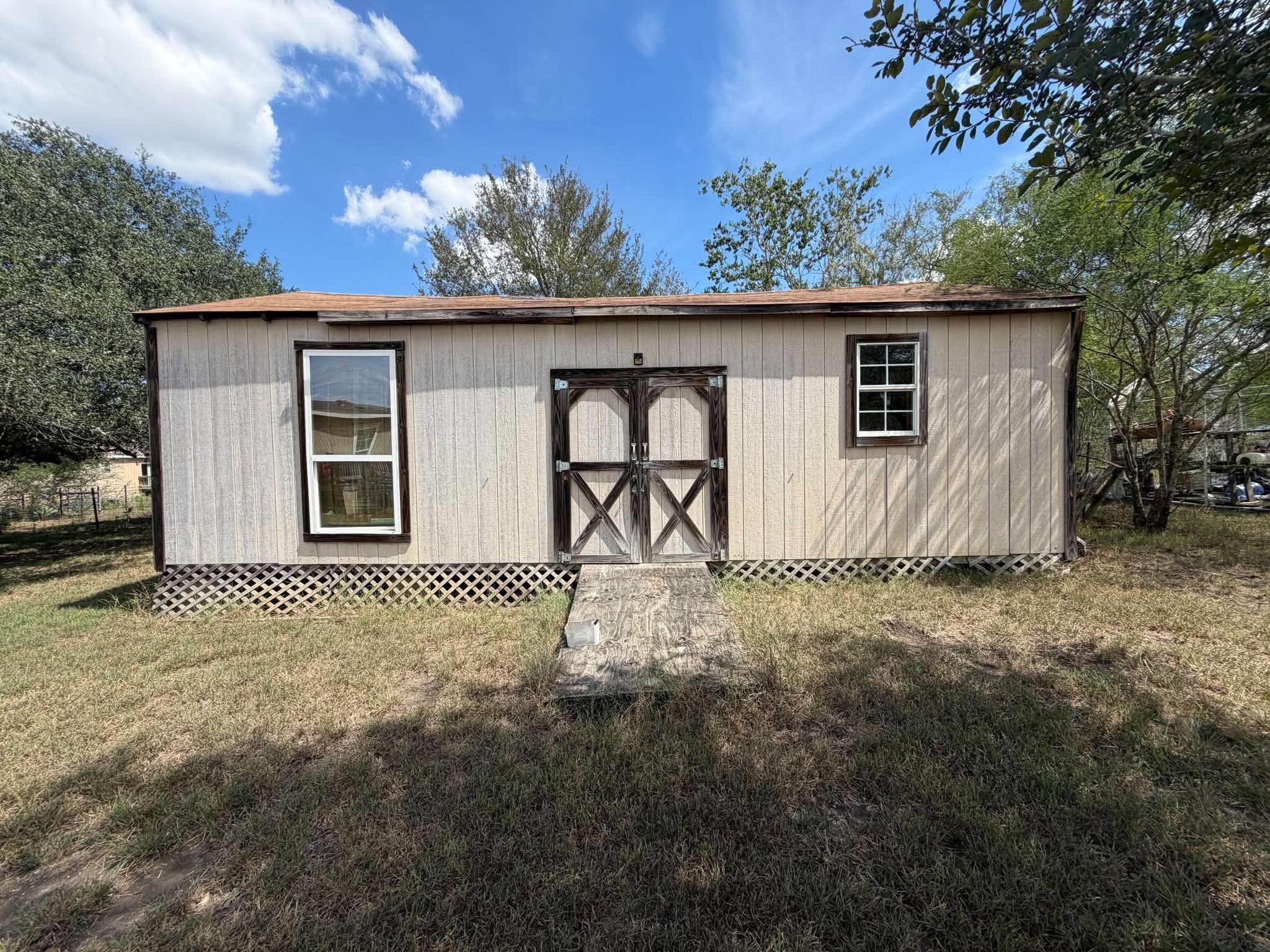 main property photo 29