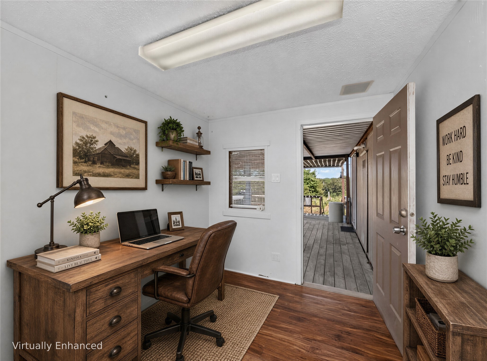 main property photo 23